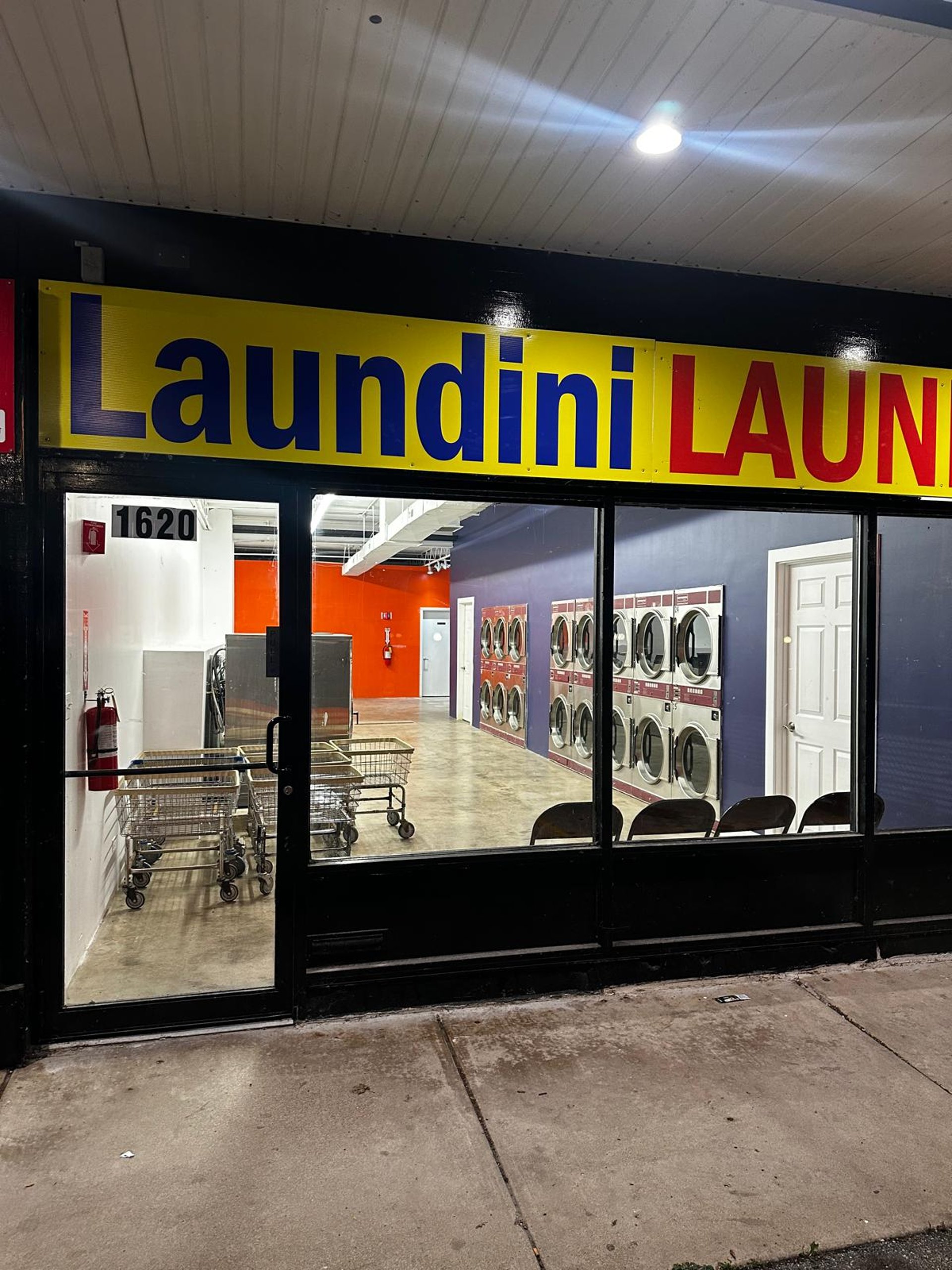 black and brown leather padded tub sofa