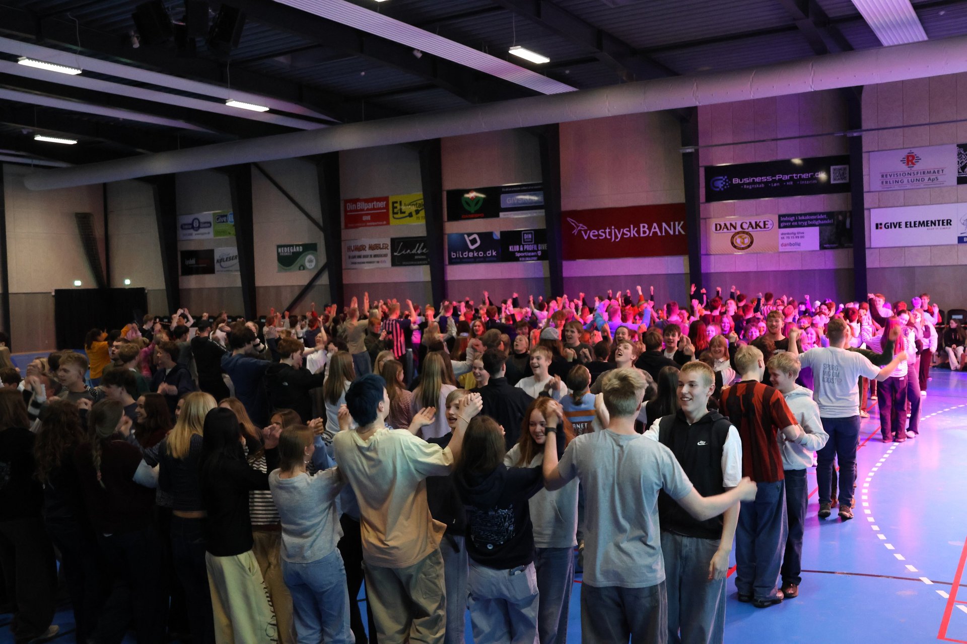 black and brown leather padded tub sofa