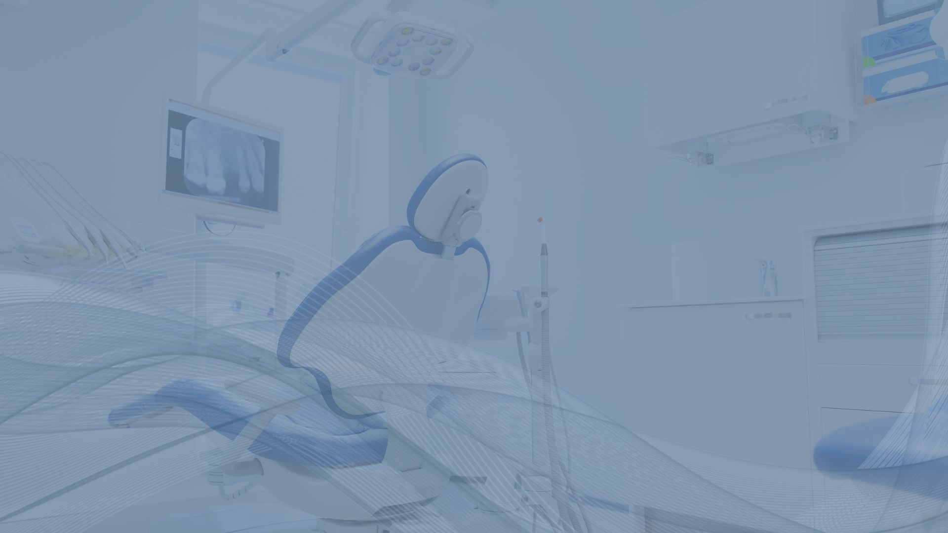 Consultório dentário amplo e limpo, acolhedor, com raio x digital