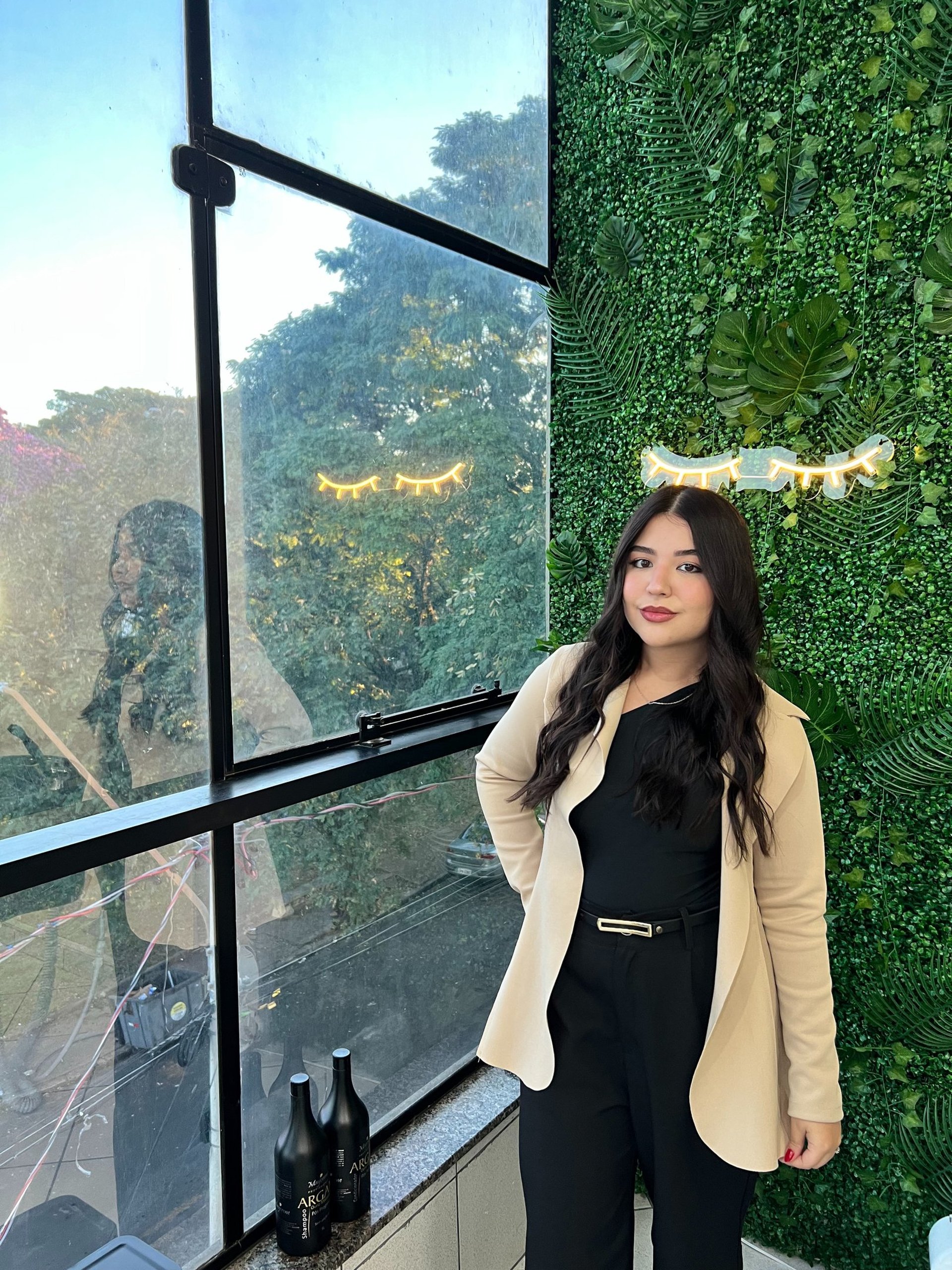 black and brown leather padded tub sofa