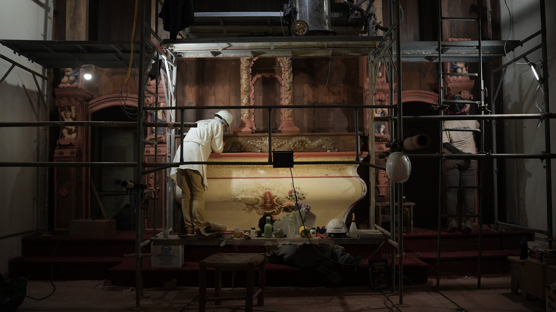 beige concrete building under blue sky during daytime