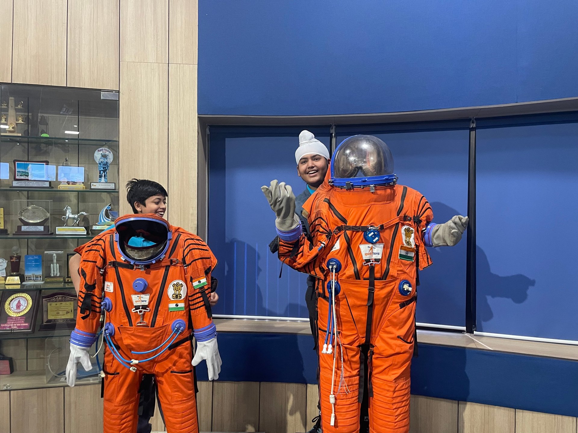 black and brown leather padded tub sofa