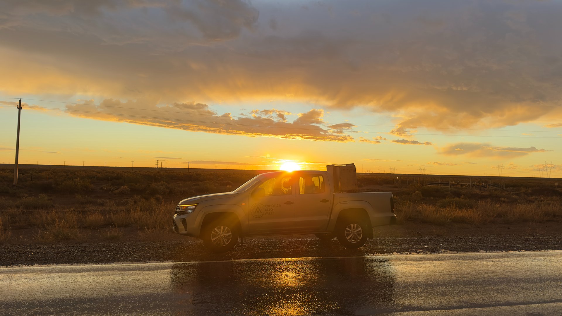 black and brown leather padded tub sofa