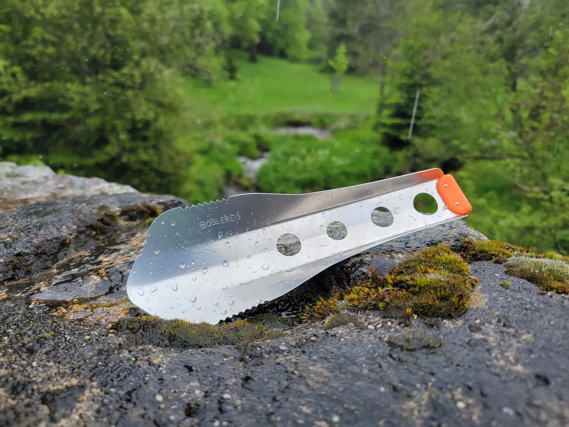 boglerco trowel lying on rock
