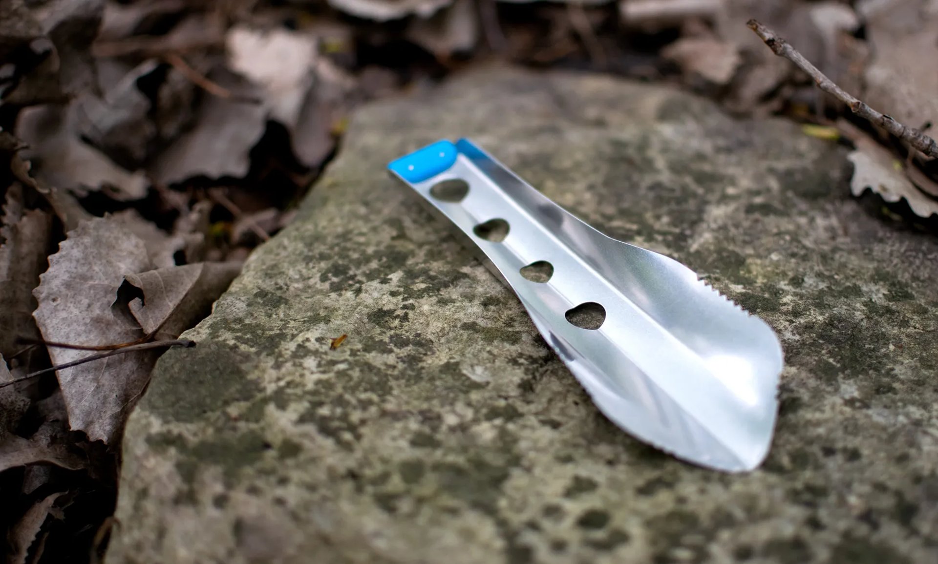 boglerco trowel on flat rock closeup