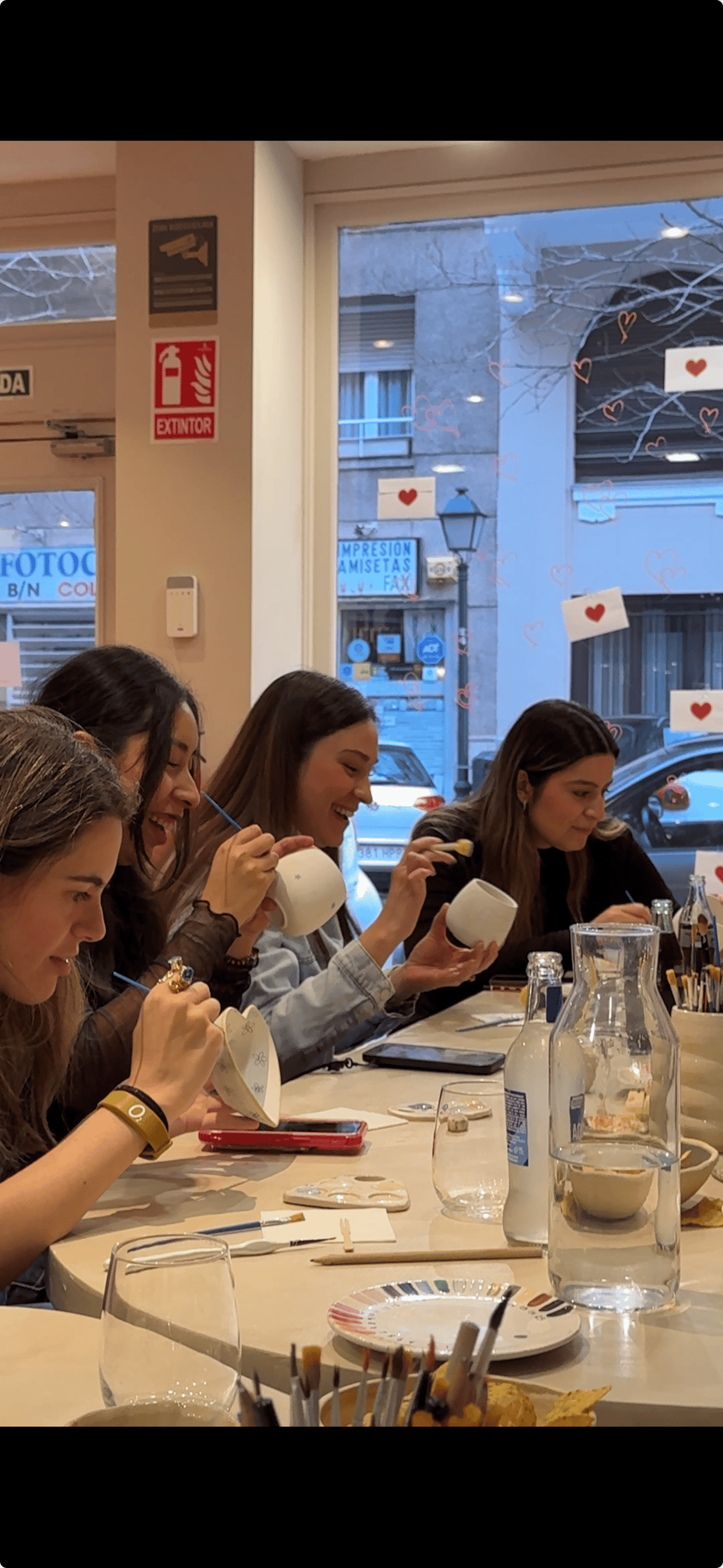 black and white bed linen