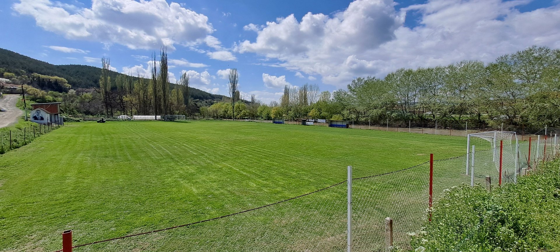 a group of people in a stadium