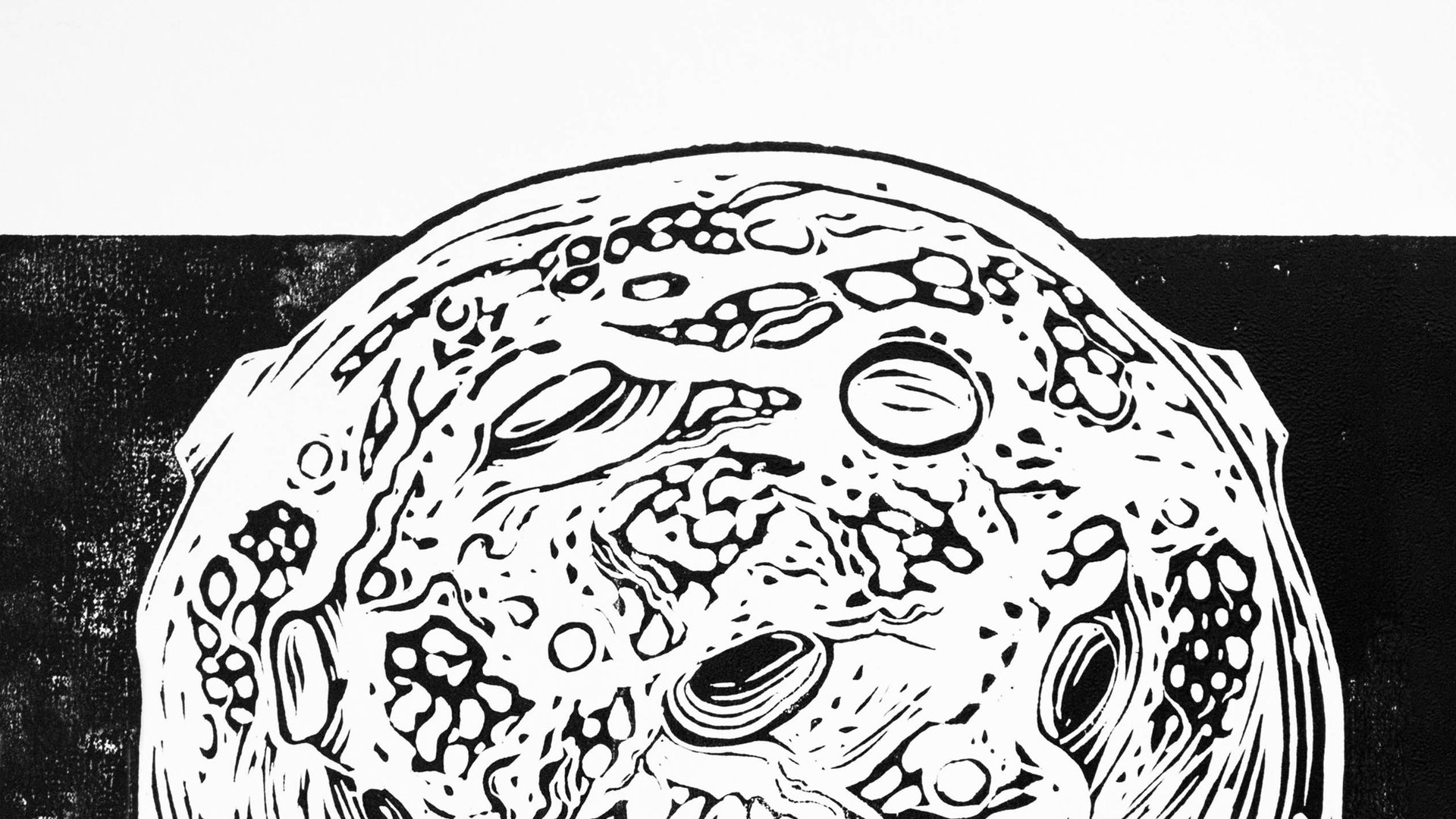 gray computer monitor