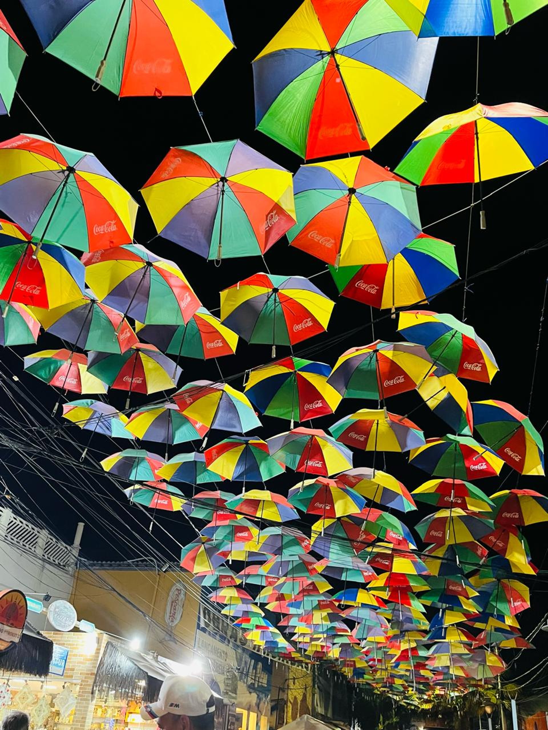 gray computer monitor