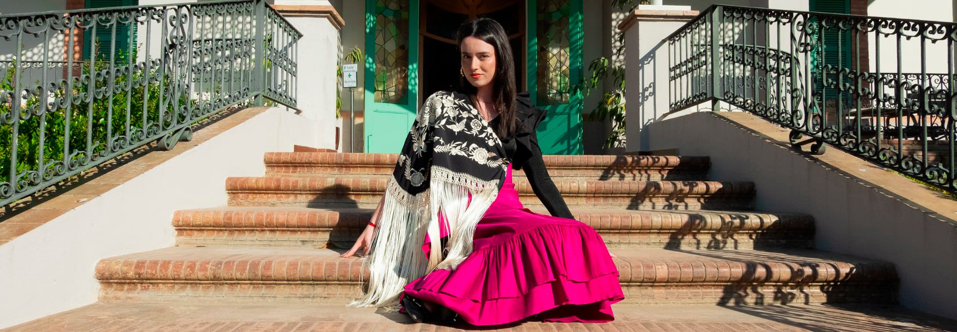 person wearing grey knit sweater