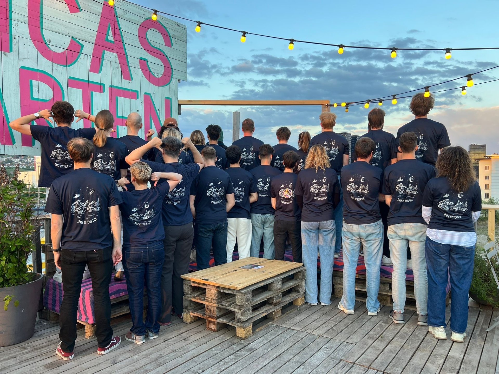 Group photo of the SOLA run done by ETH Zürich SPACE students wearing custom alweare tshirt