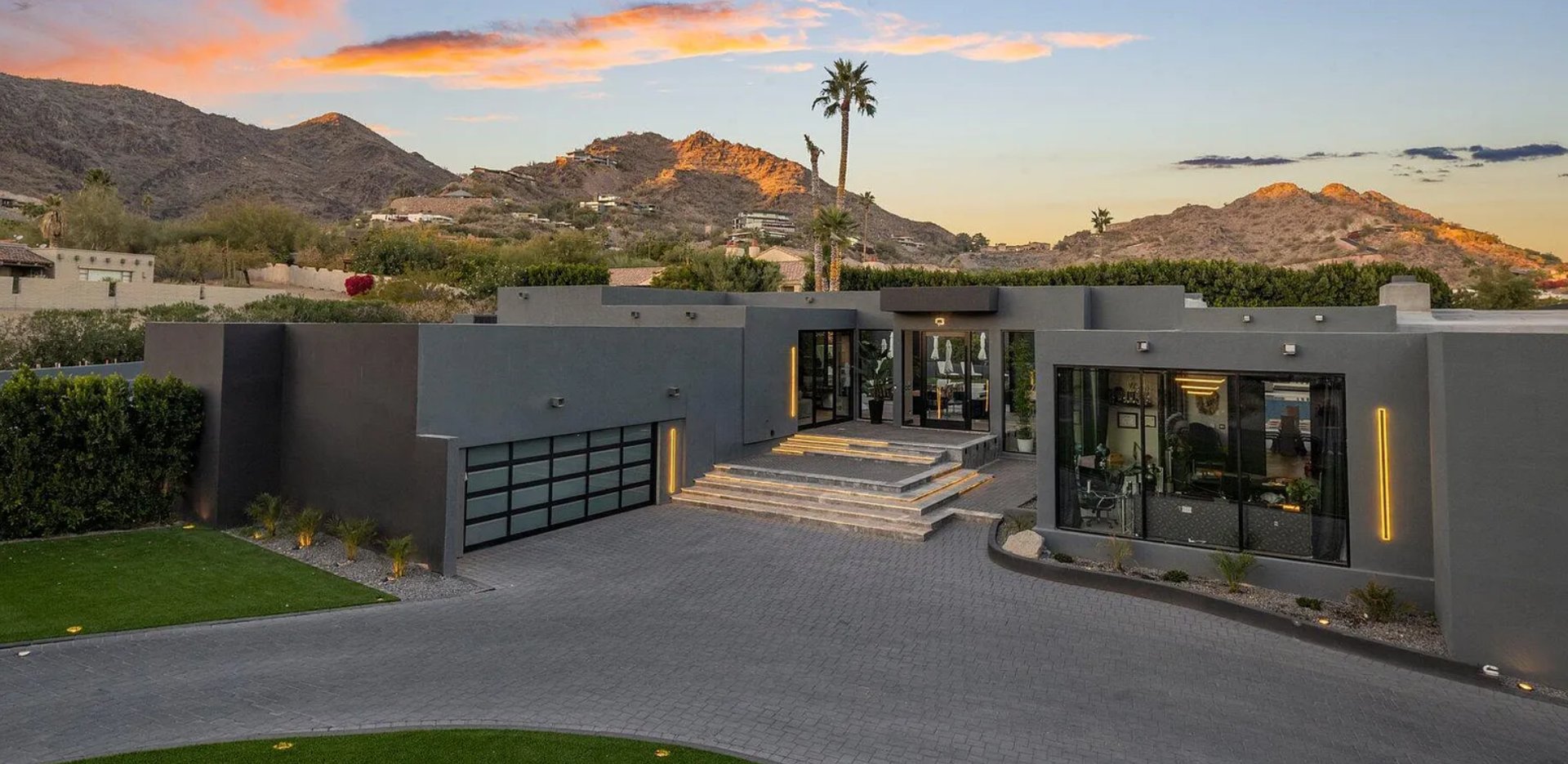Modern Elegant Frosted Garage Doors