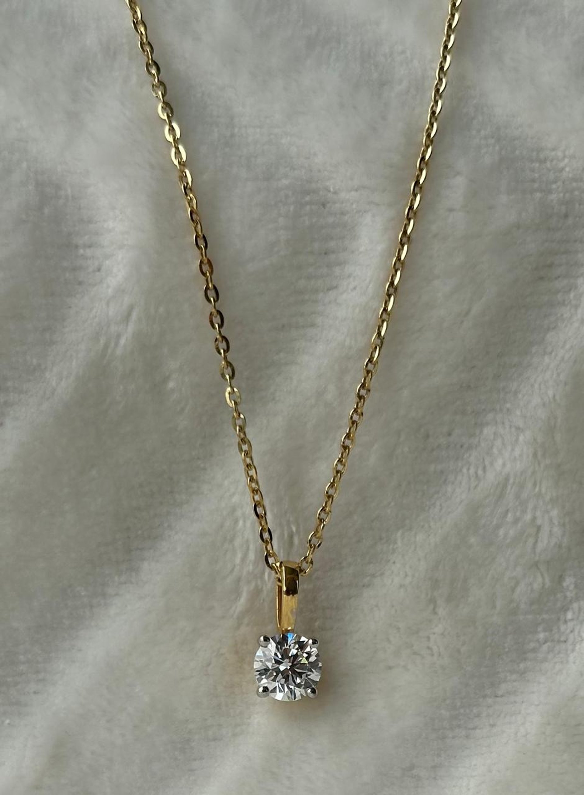 Elegant jewelry set presented in a beautiful case.