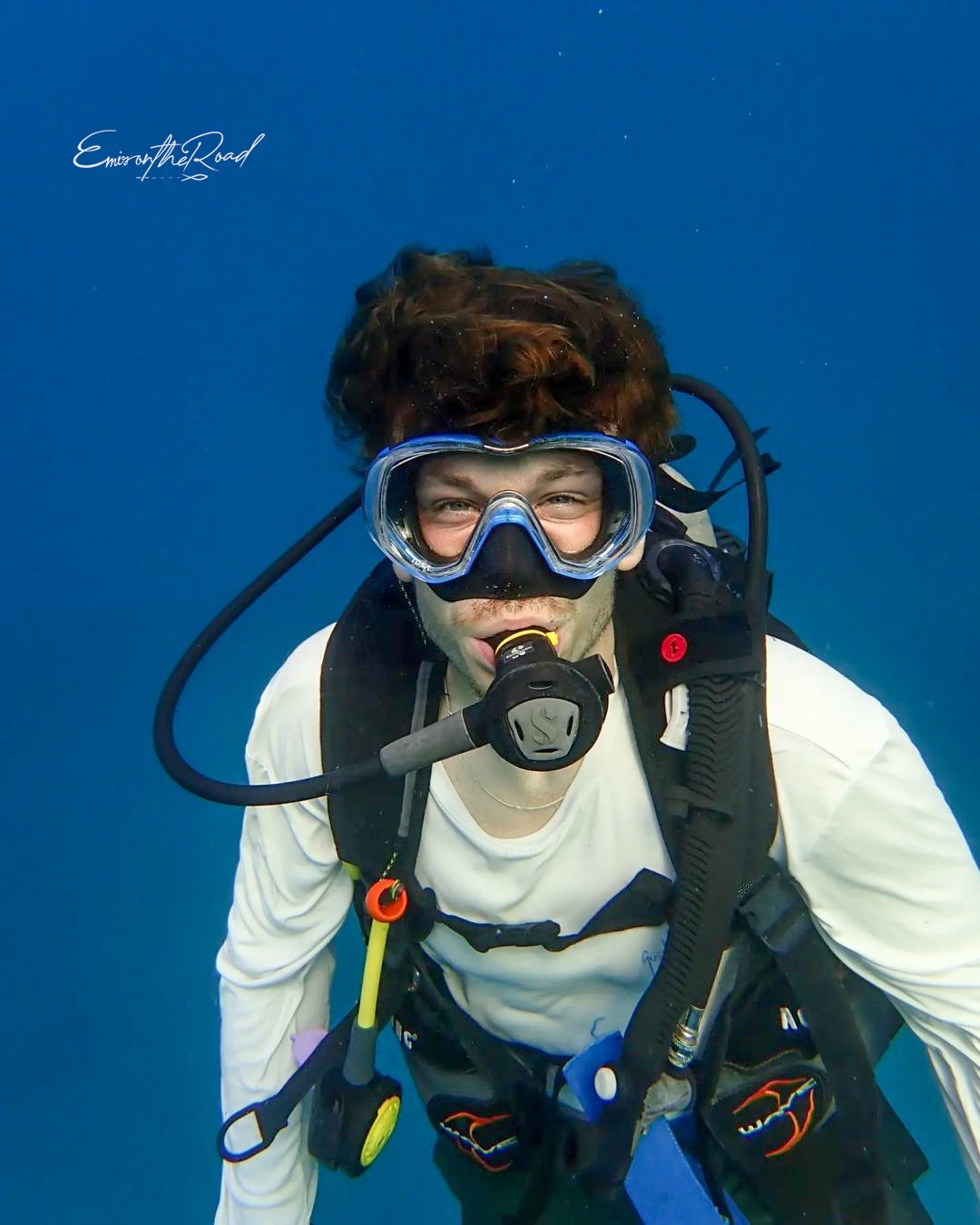Male Scuba Diver in deep blue water, diving with Gili Scuba Diving in Gili Trawangan