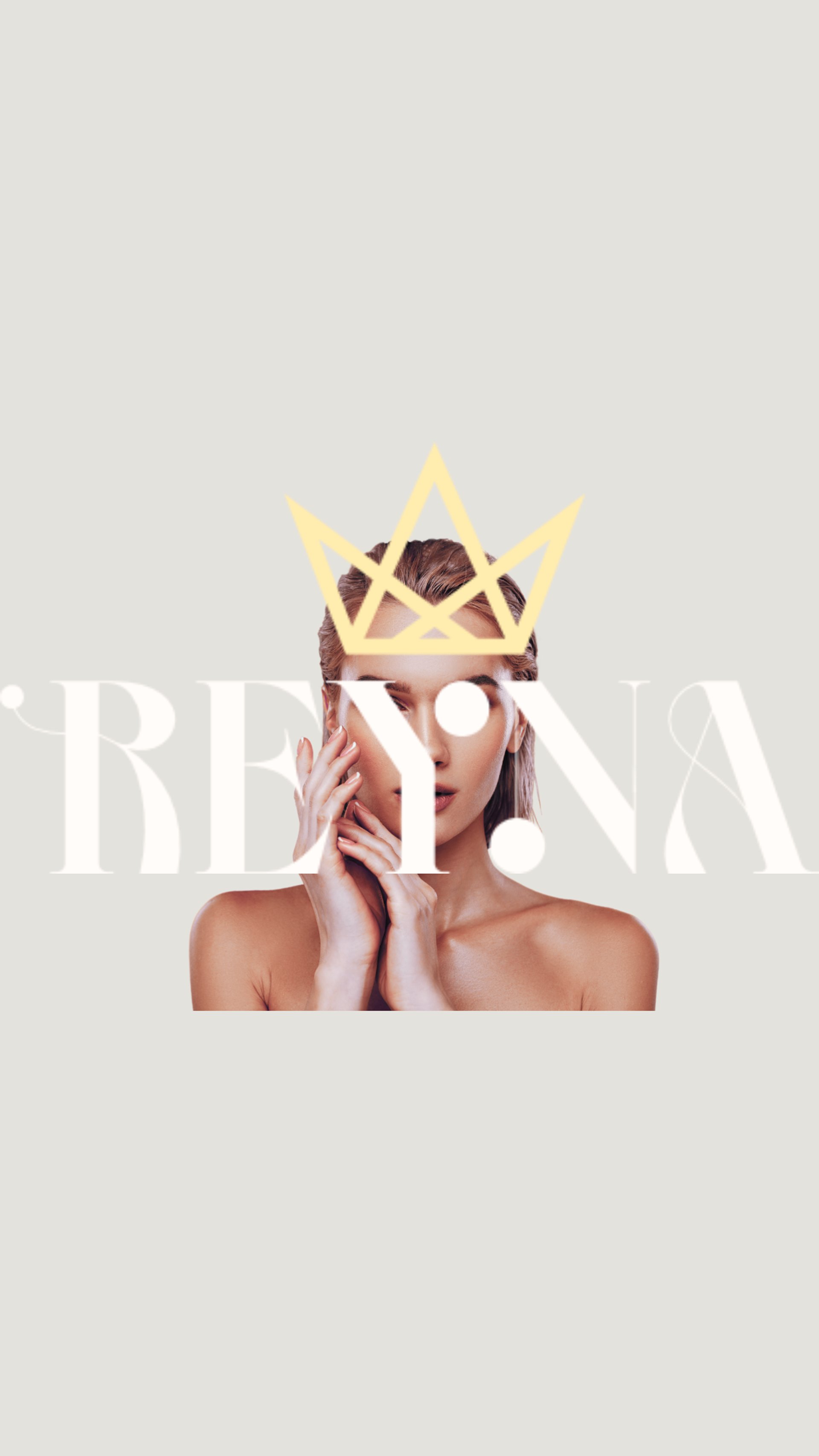 shallow photography of silver-colored crown