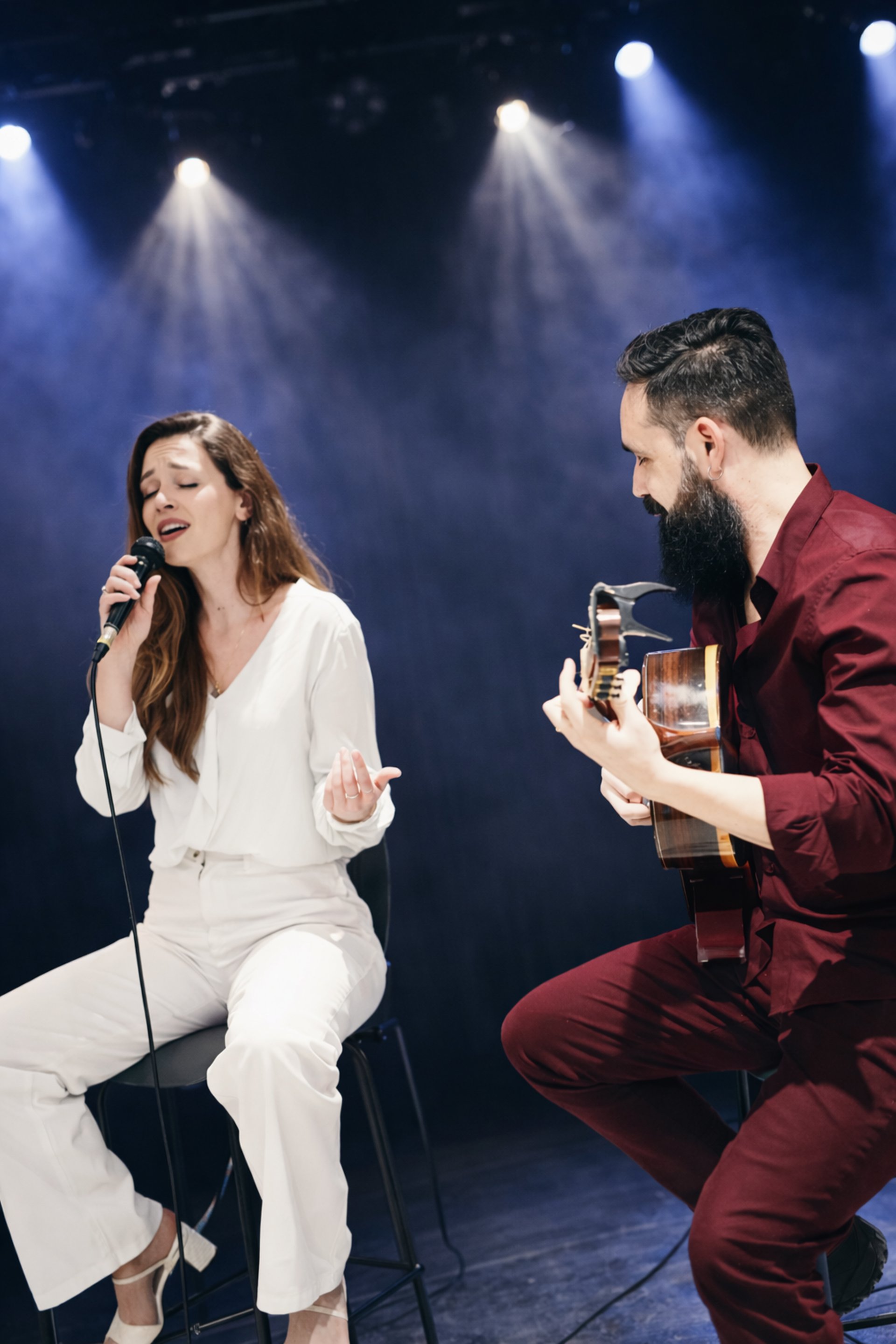 black and white bed linen