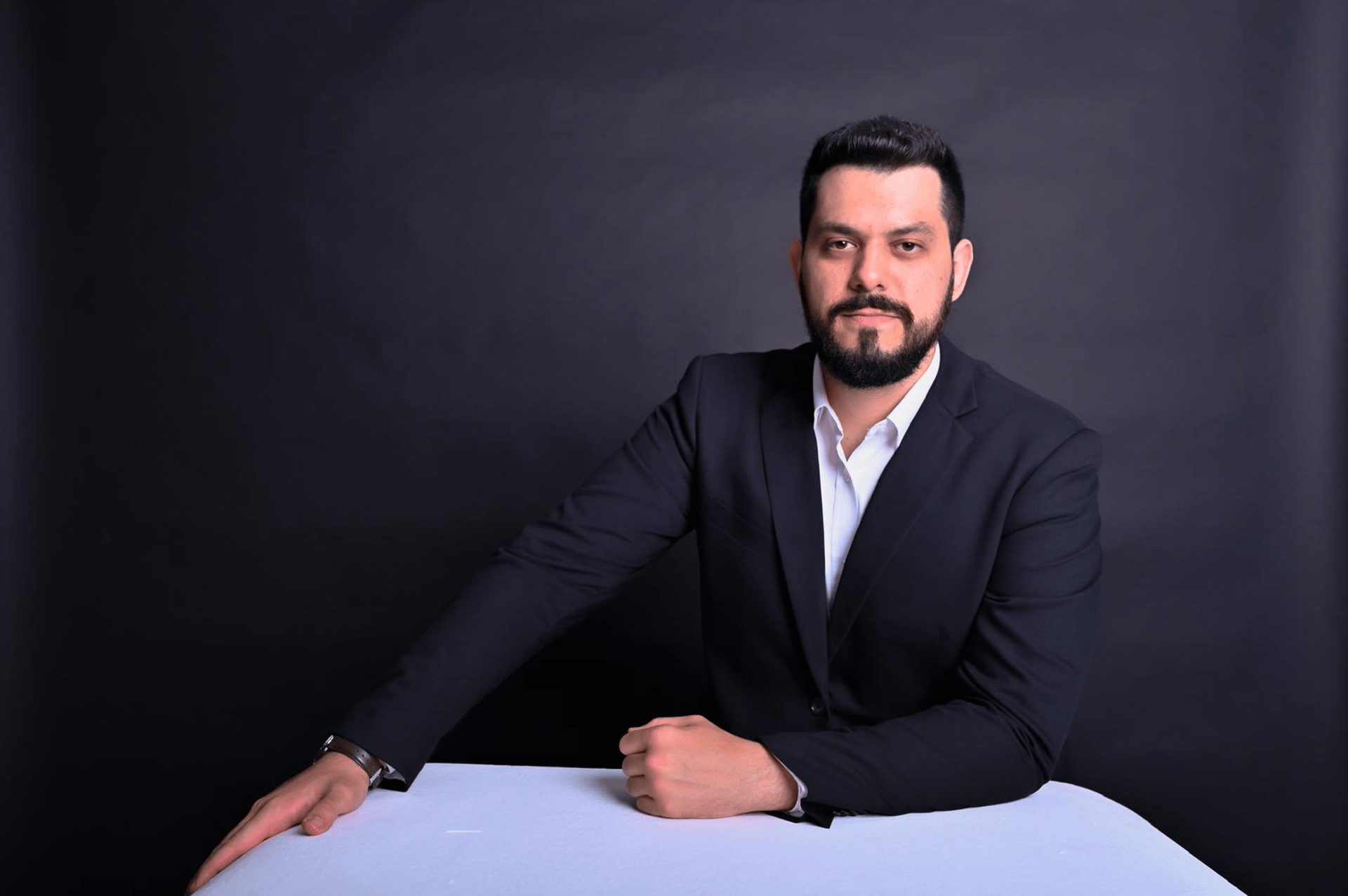 black and white bed linen