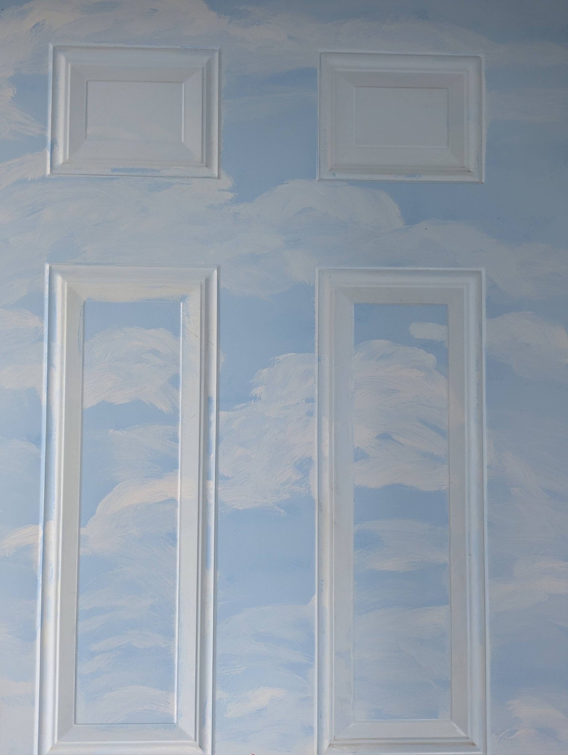 gray computer monitor