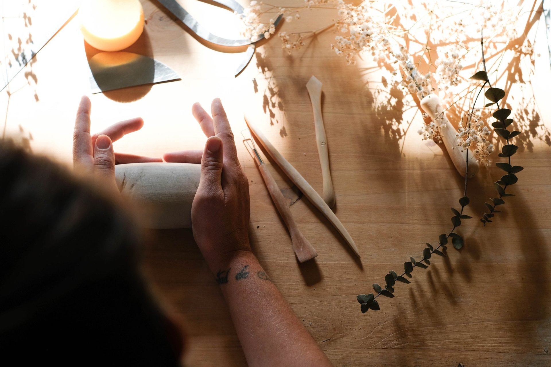 black and white bed linen