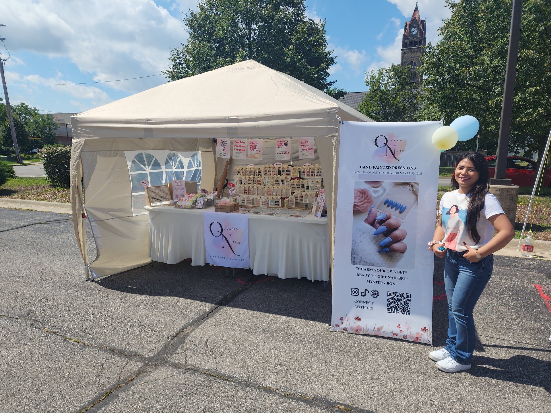 an abstract photo of a curved building with a blue sky in the background