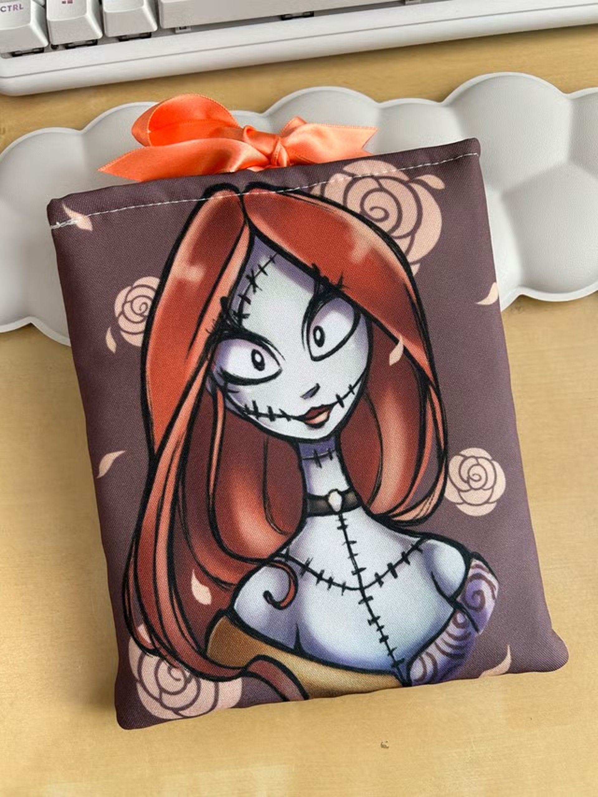 an abstract photo of a curved building with a blue sky in the background