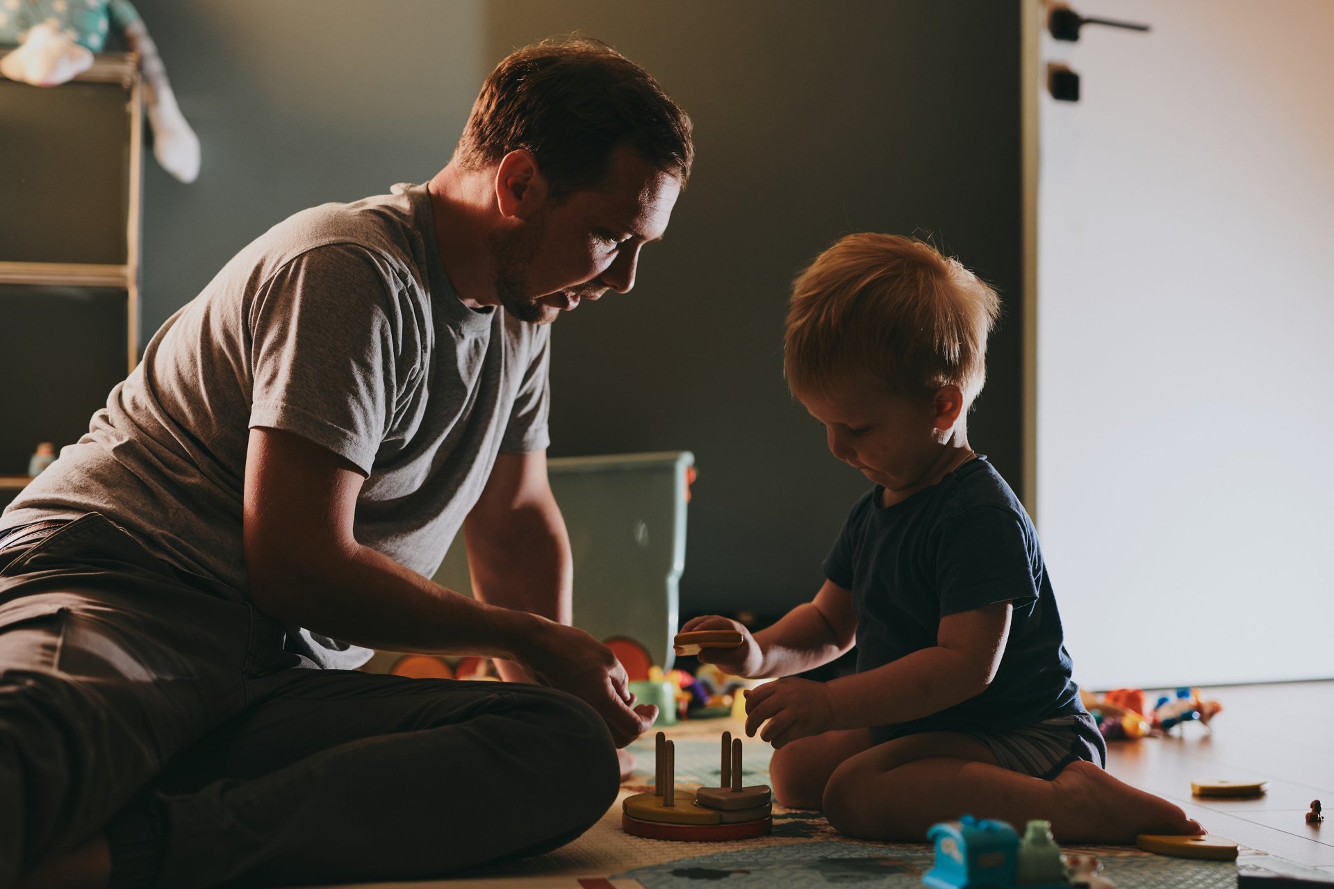 black and brown leather padded tub sofa