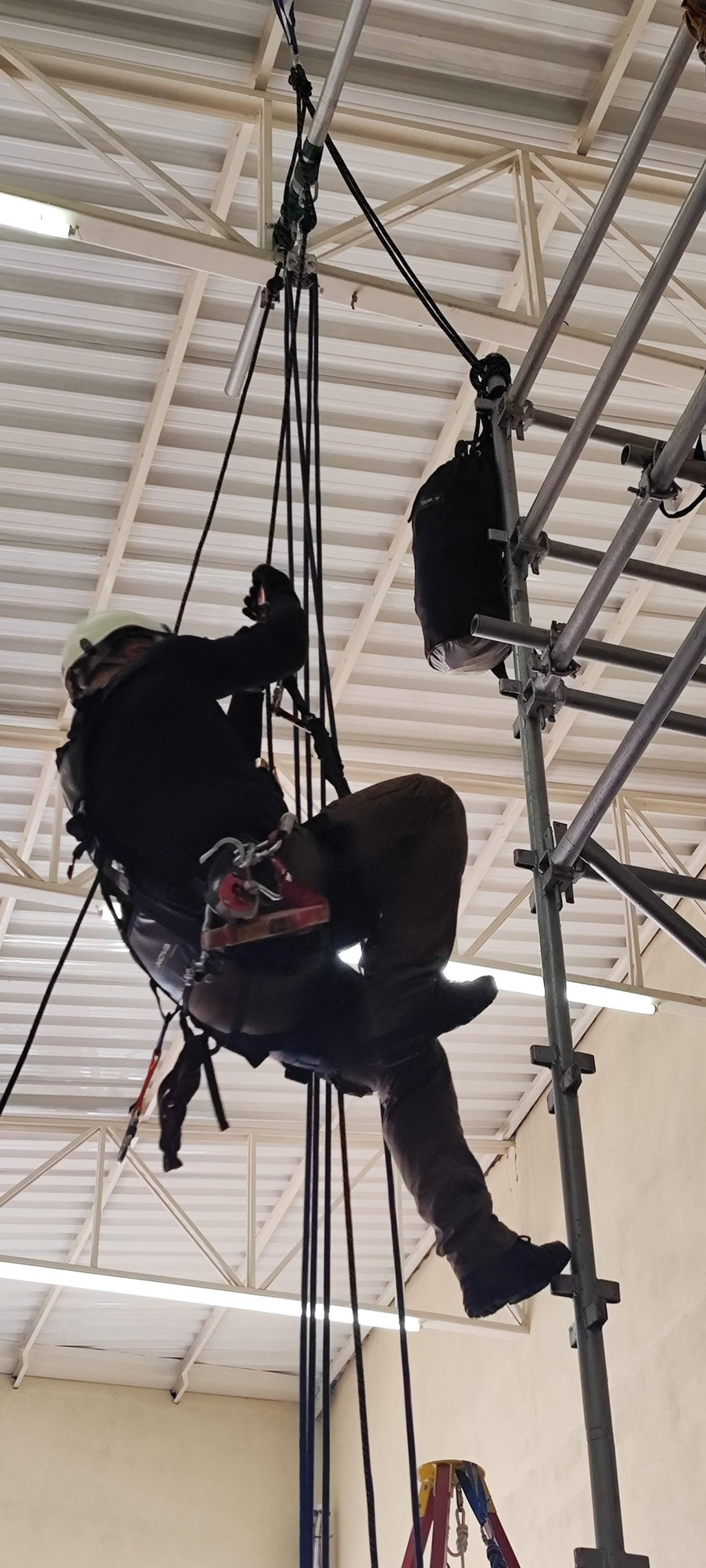 black and brown leather padded tub sofa