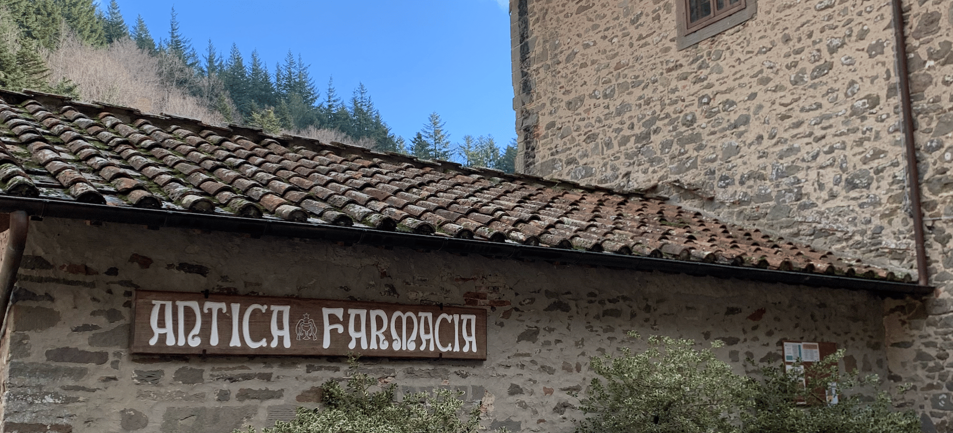 atica farmacia