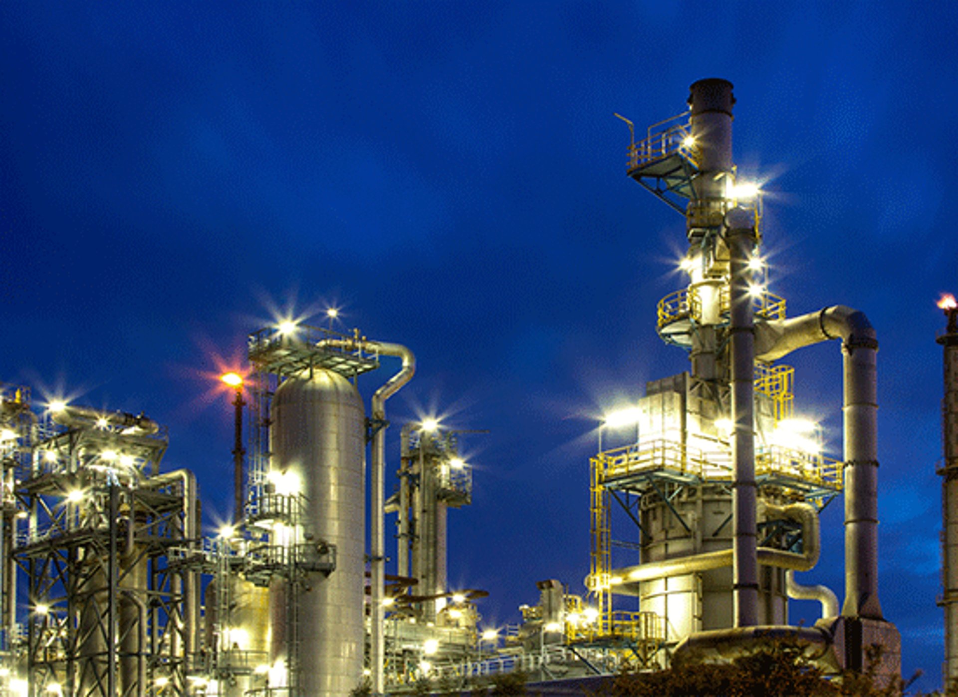 AMSOIL Blog Refinery Picture