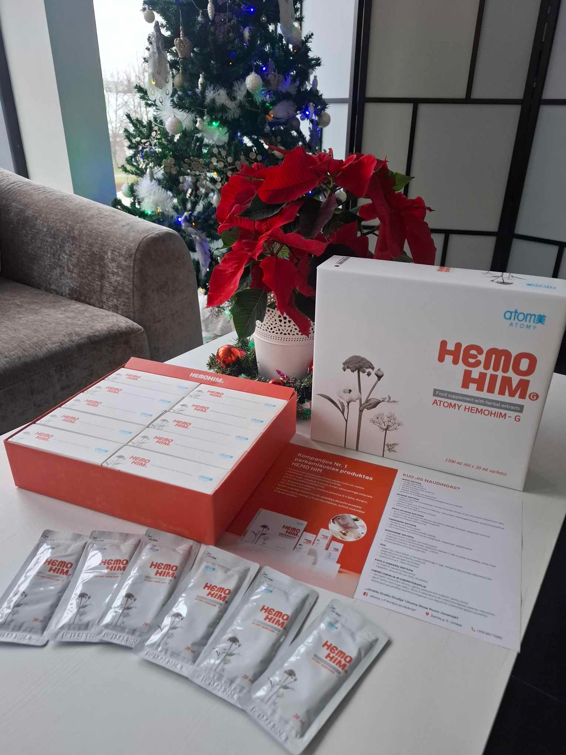 gray computer monitor