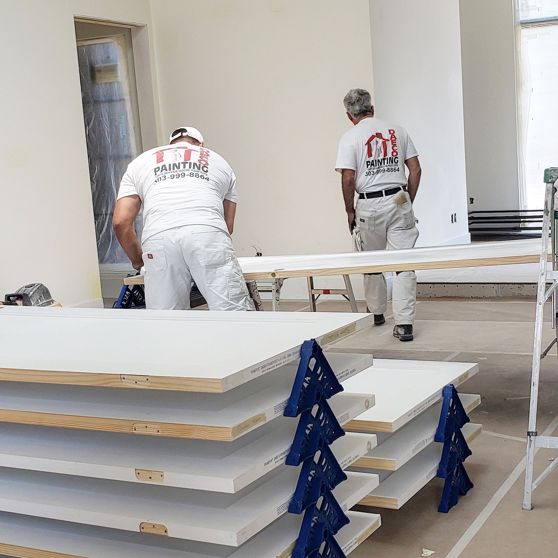 an abstract photo of a curved building with a blue sky in the background
