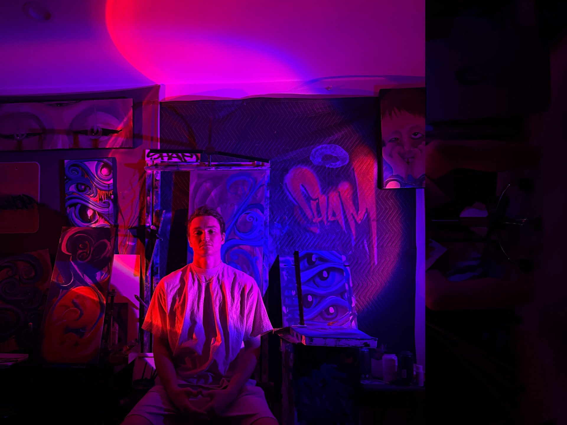 black and white bed linen