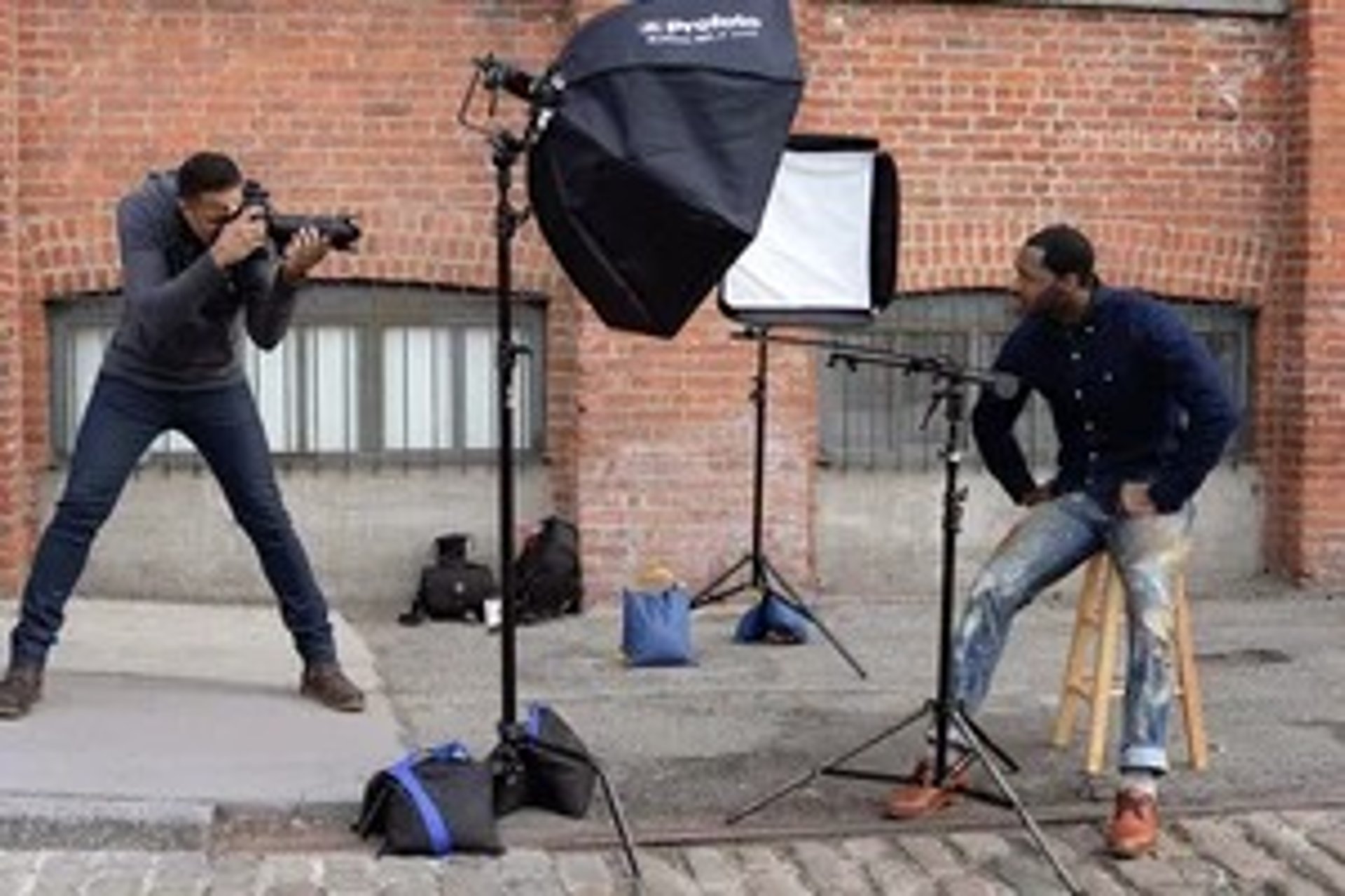 an abstract photo of a curved building with a blue sky in the background