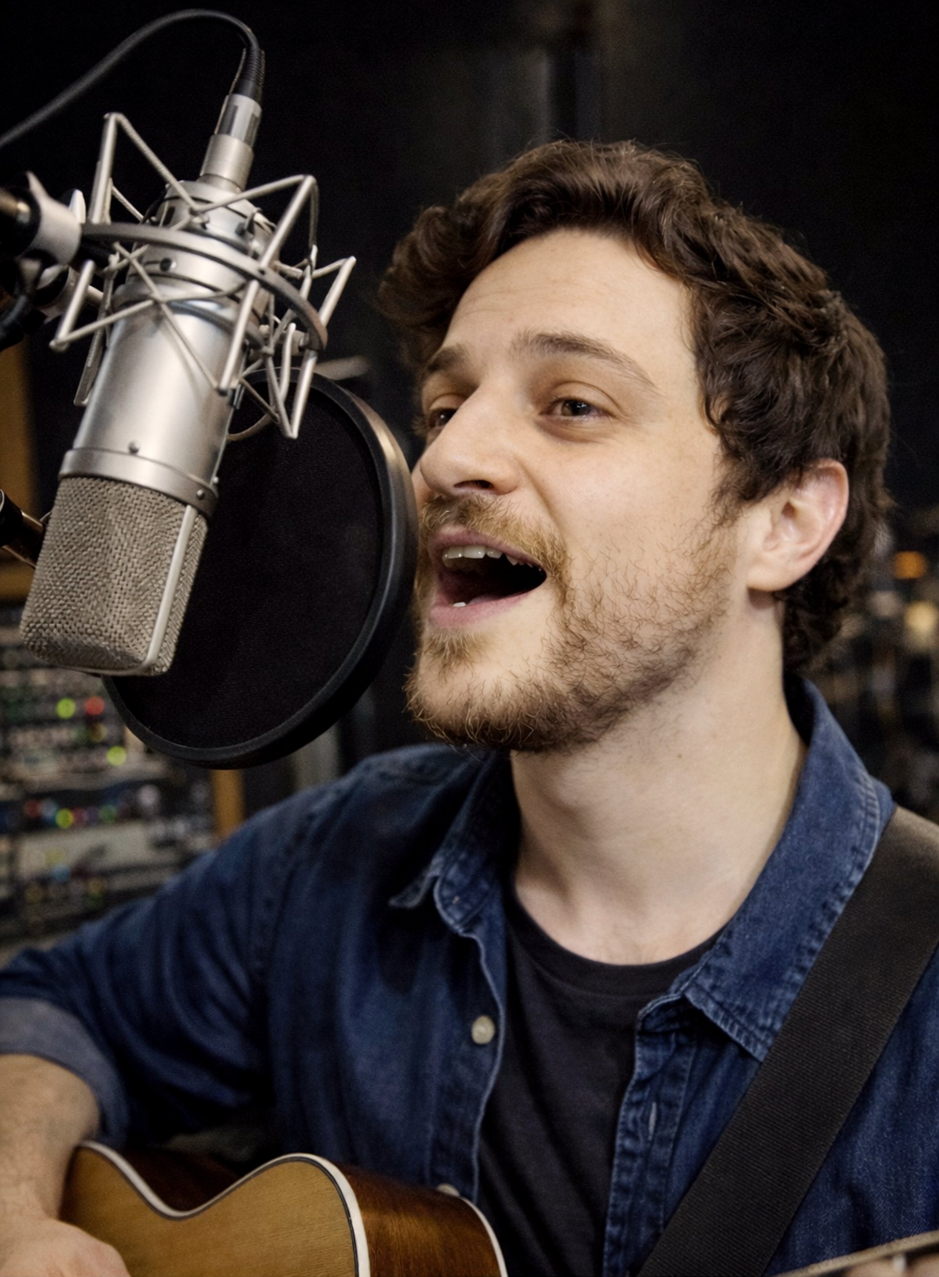 bokeh photography of condenser microphone