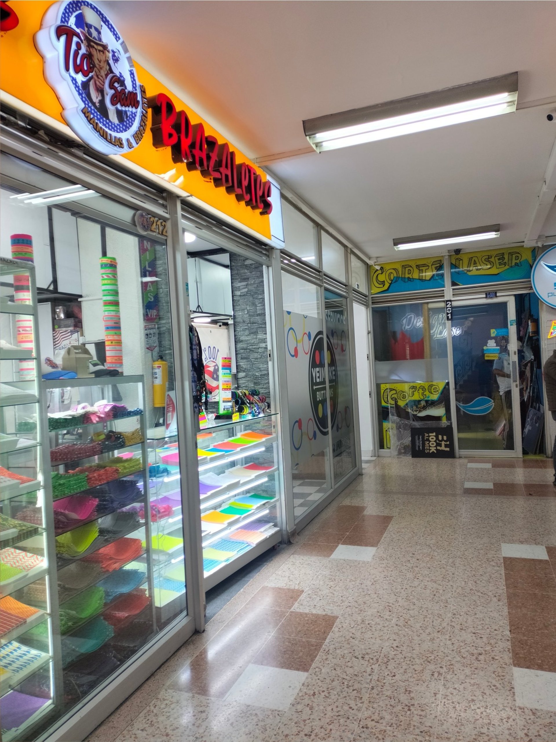 black and brown leather padded tub sofa