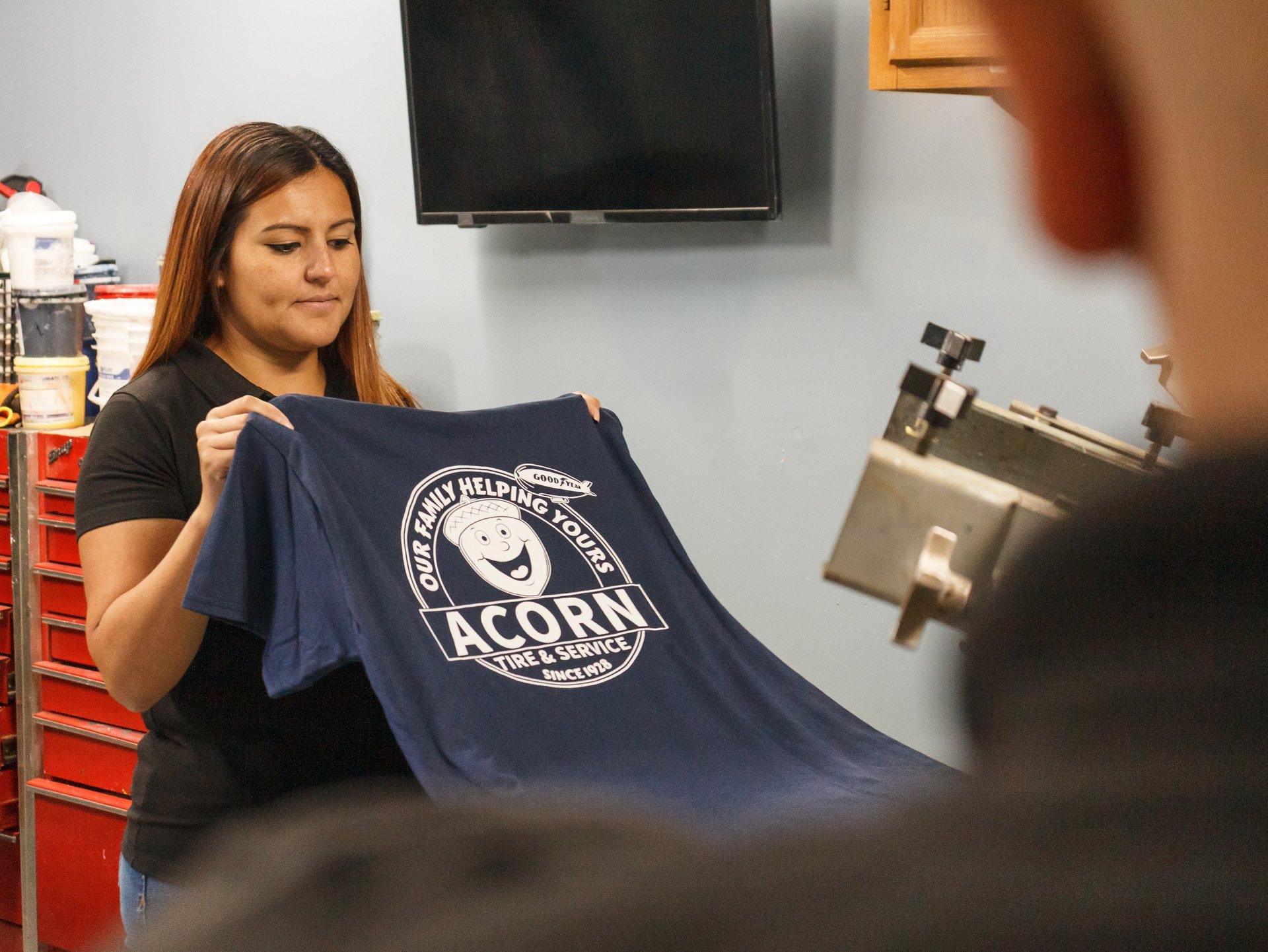 black and yellow computer tower