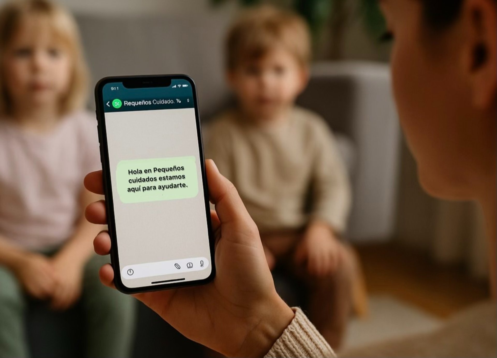 smartphone screen showing icons with logo guessing game