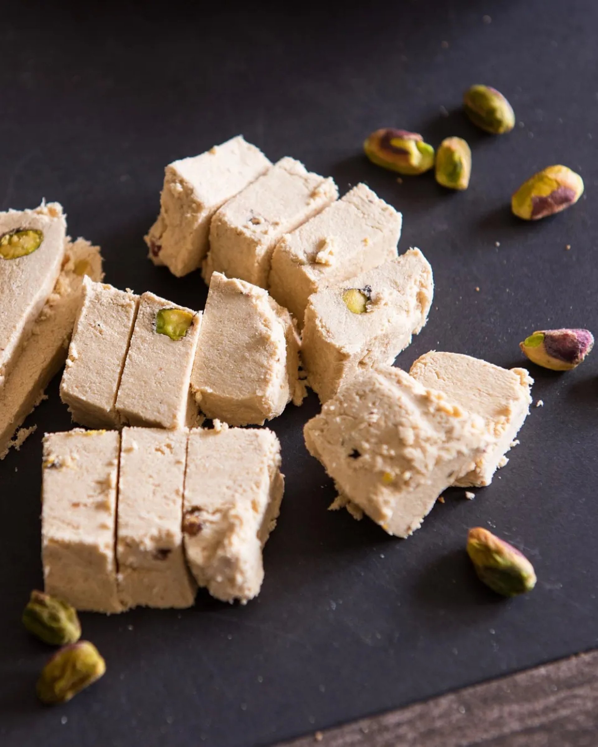 Aroma Delikatessen Griechisches Tahini und Halva