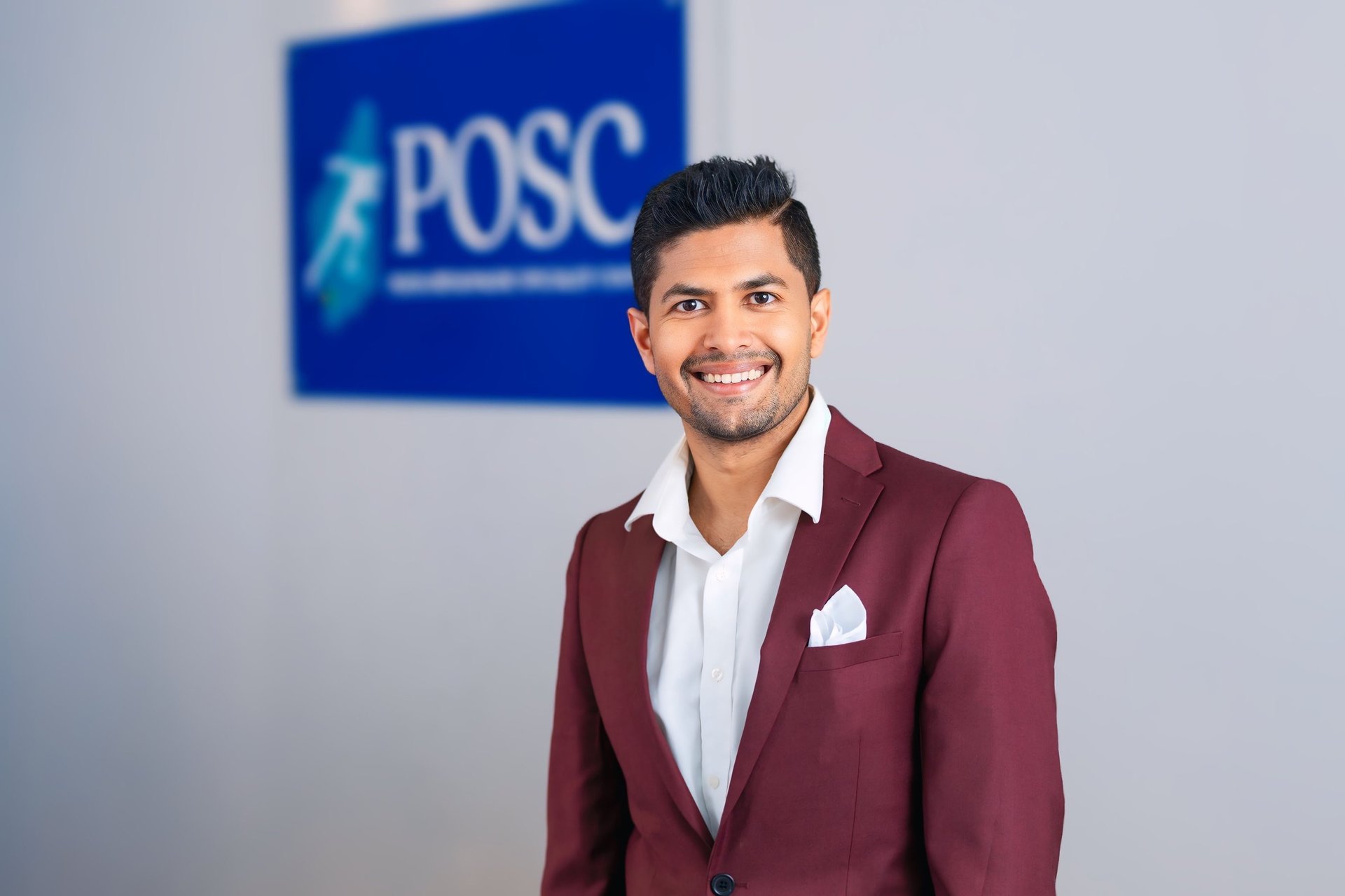 black and brown leather padded tub sofa