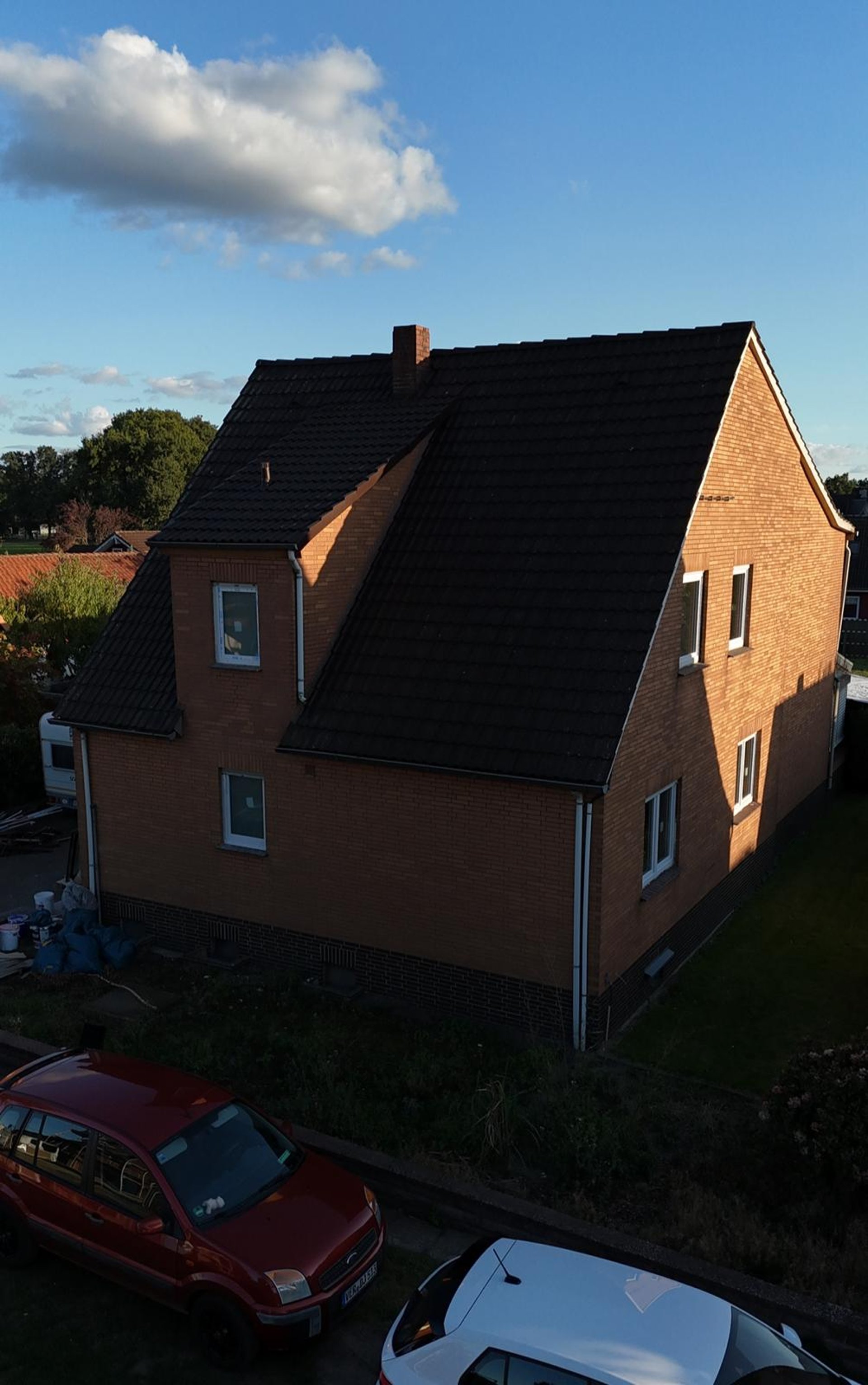 black and white bed linen