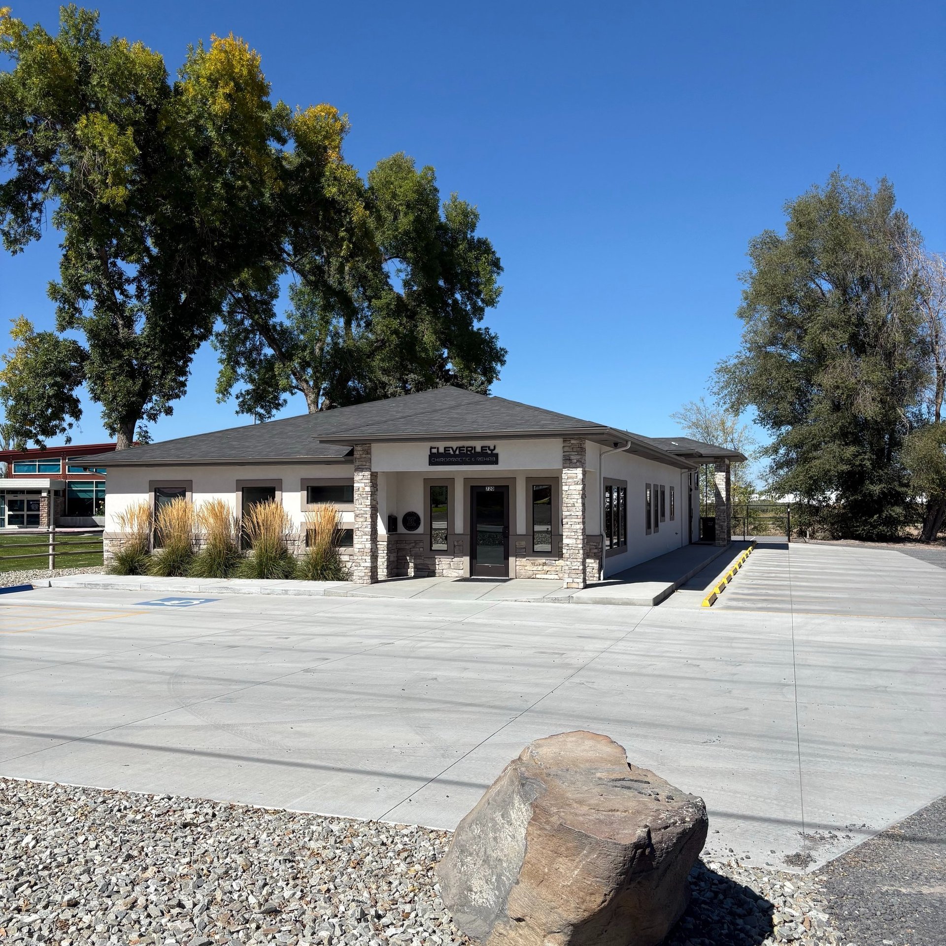 black and brown leather padded tub sofa