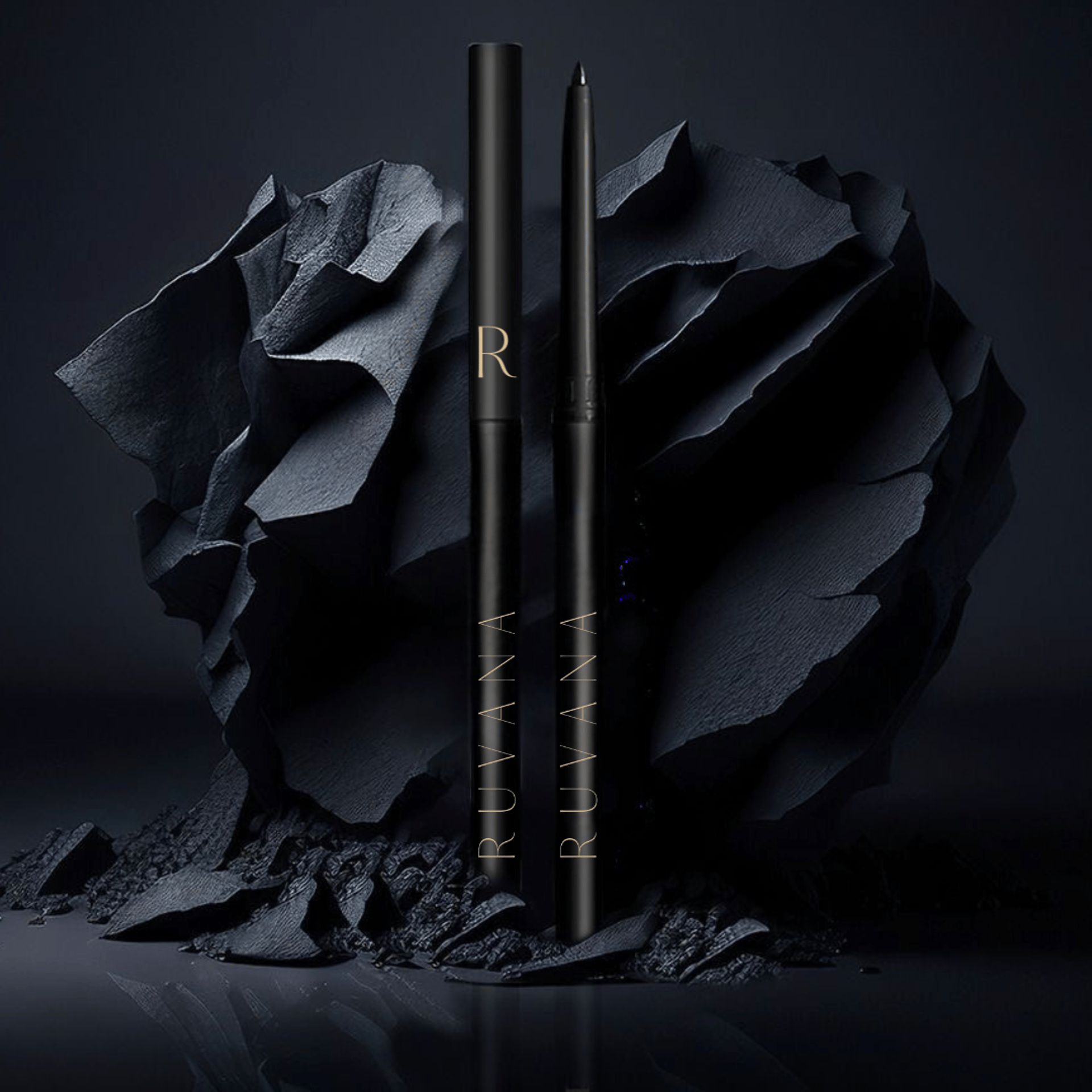 black and white bed linen