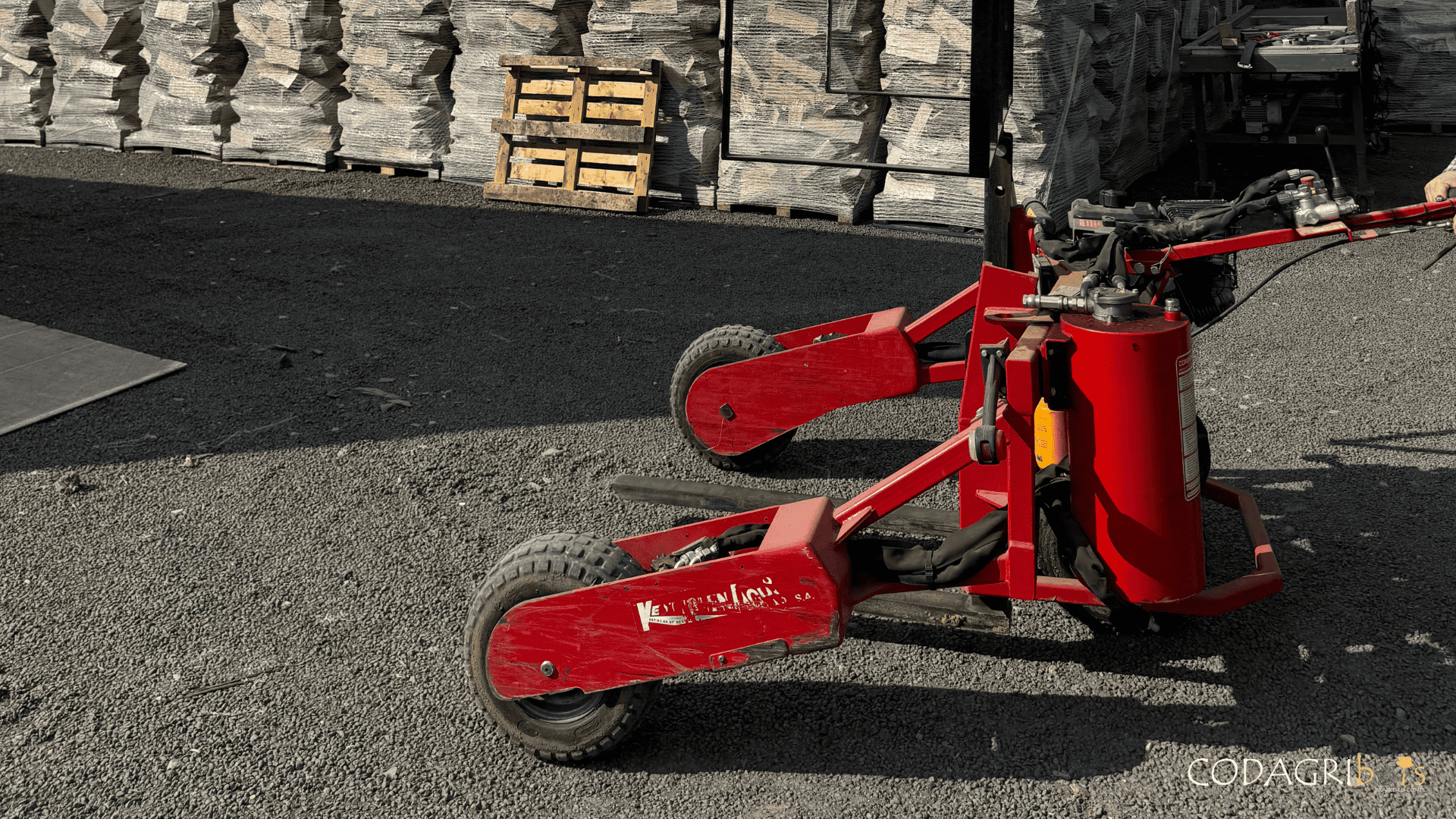 an abstract photo of a curved building with a blue sky in the background