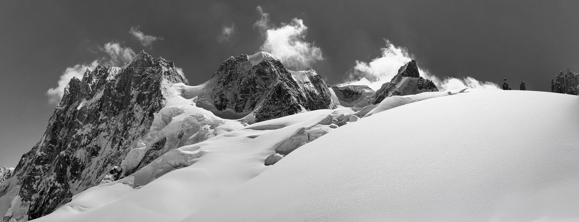 black and brown leather padded tub sofa
