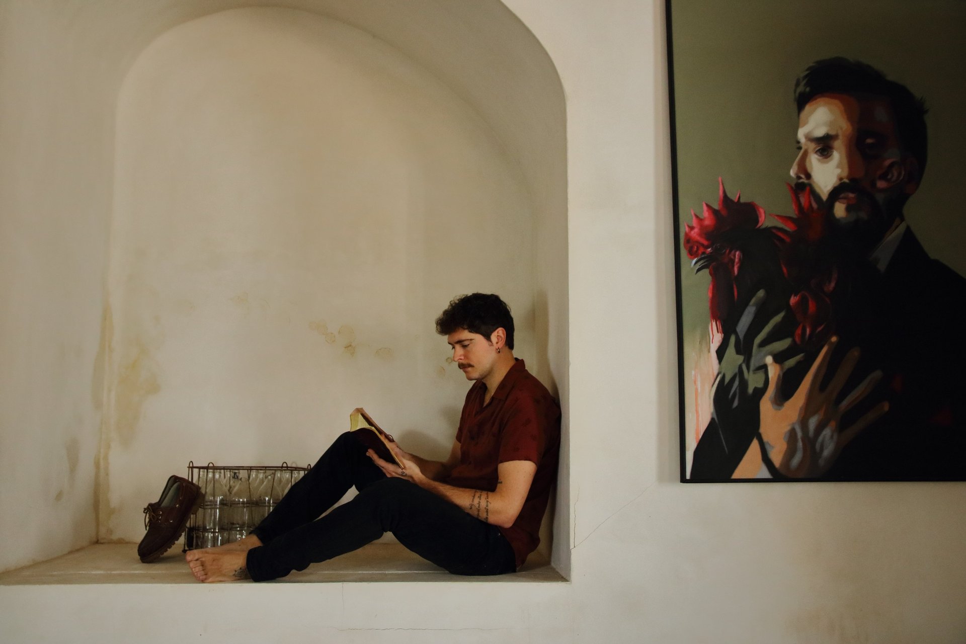 an abstract photo of a curved building with a blue sky in the background
