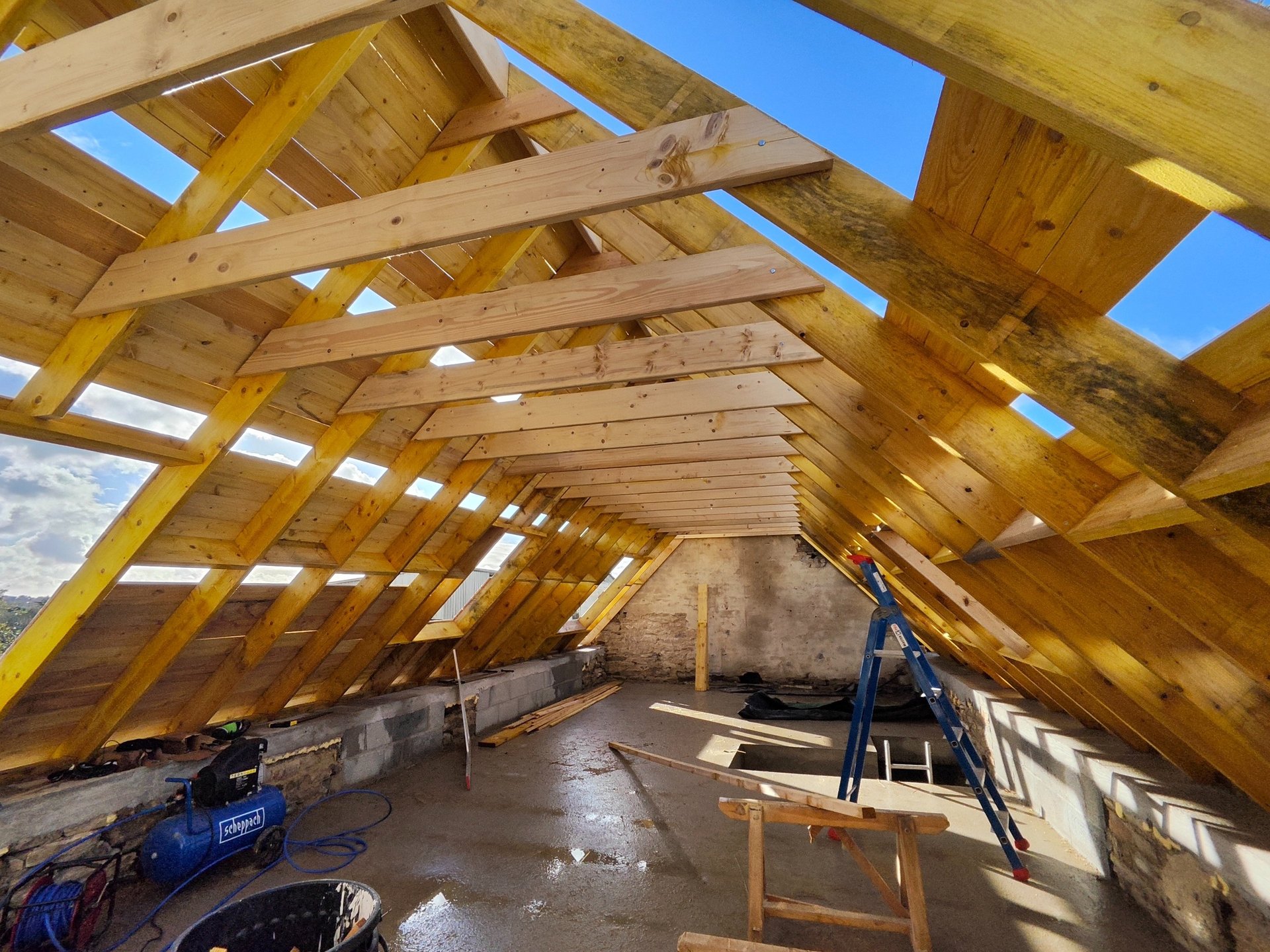black and brown leather padded tub sofa