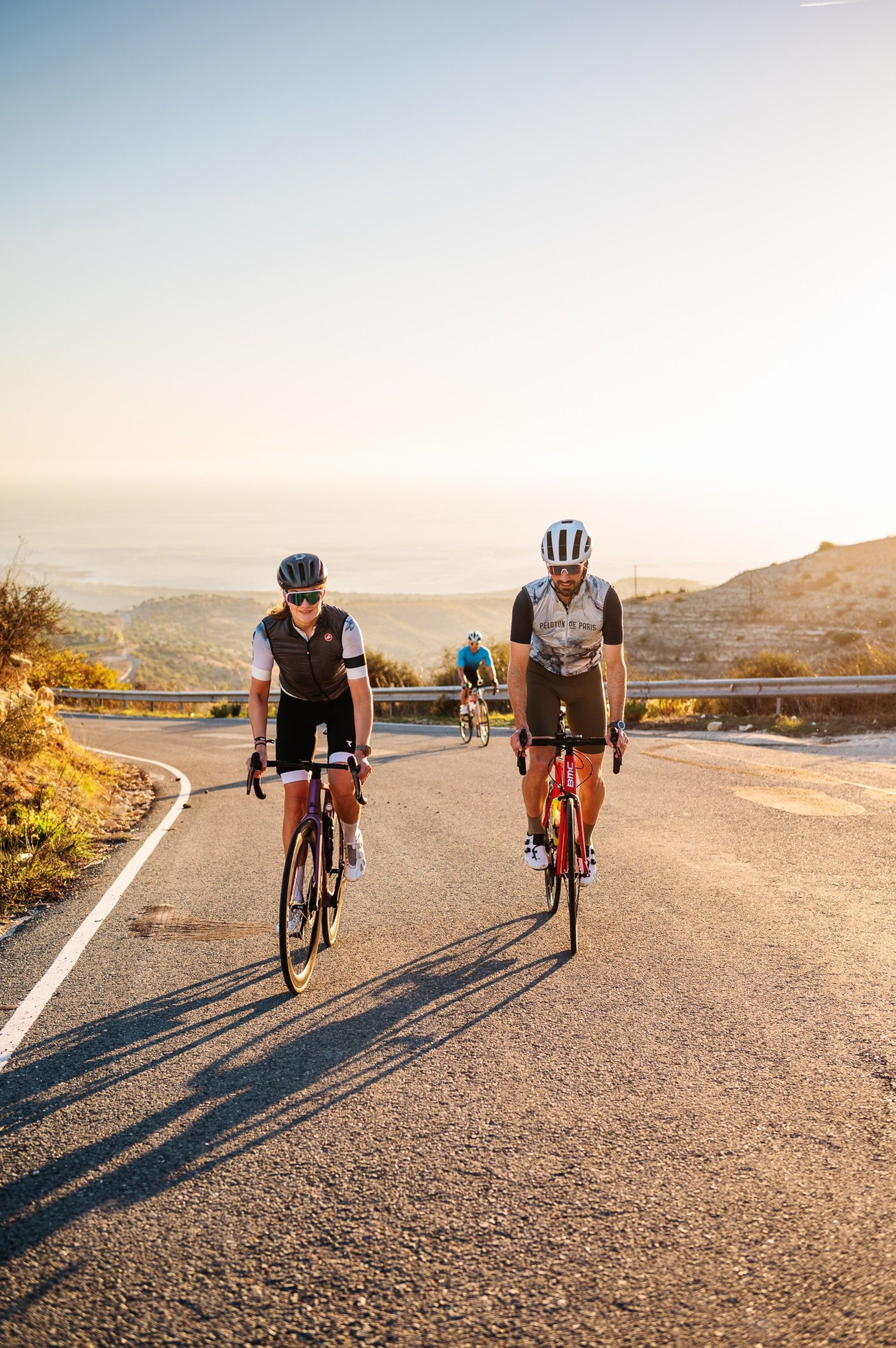 black and brown leather padded tub sofa