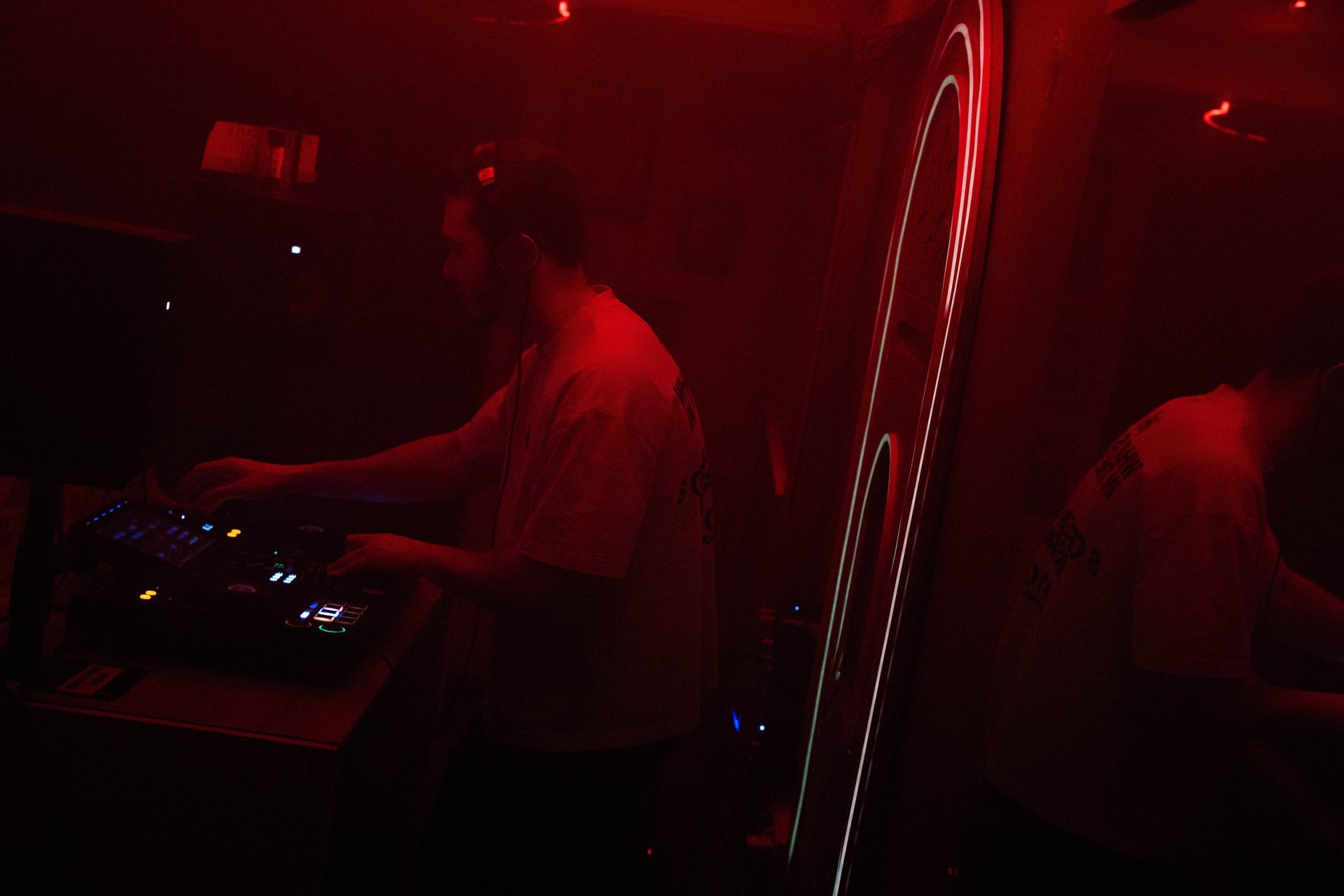 mountains with trees under white star at night