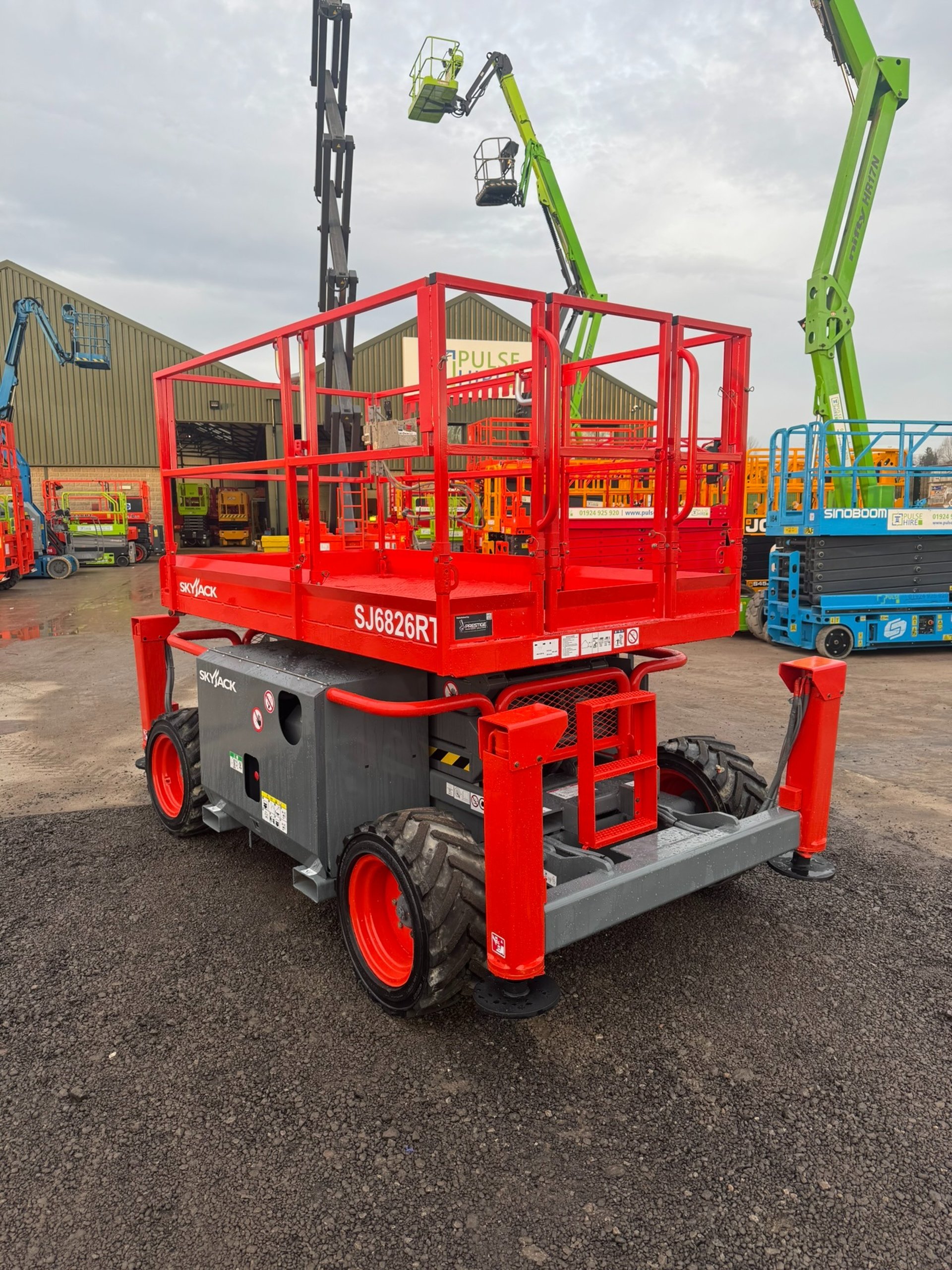 black and brown leather padded tub sofa