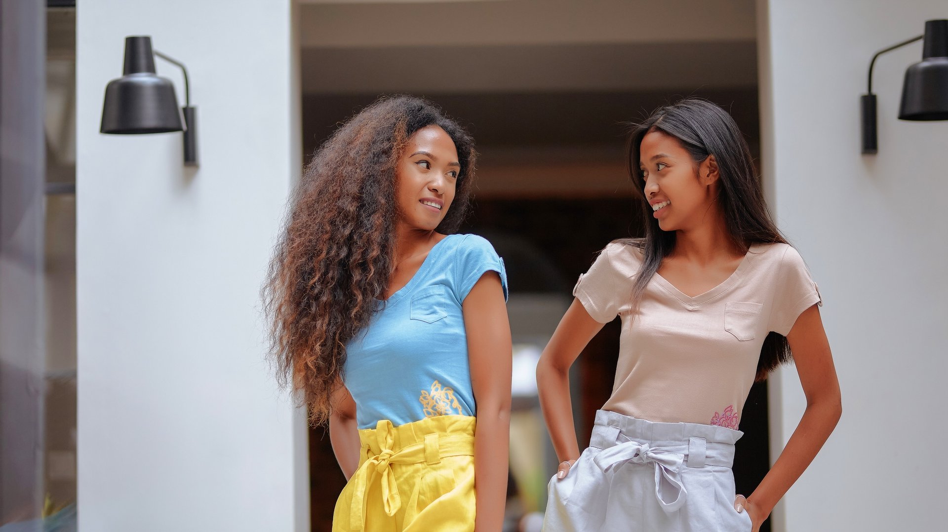 person wearing grey knit sweater